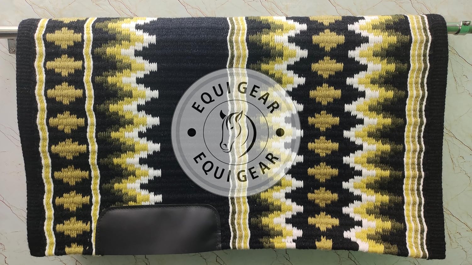 Western Ranch Horse Saddle Blanket New Zealand Wool Western Design Handmade Saddle Blanket Top Wool Pad Sensor Flex (Customization Available) ZB-072