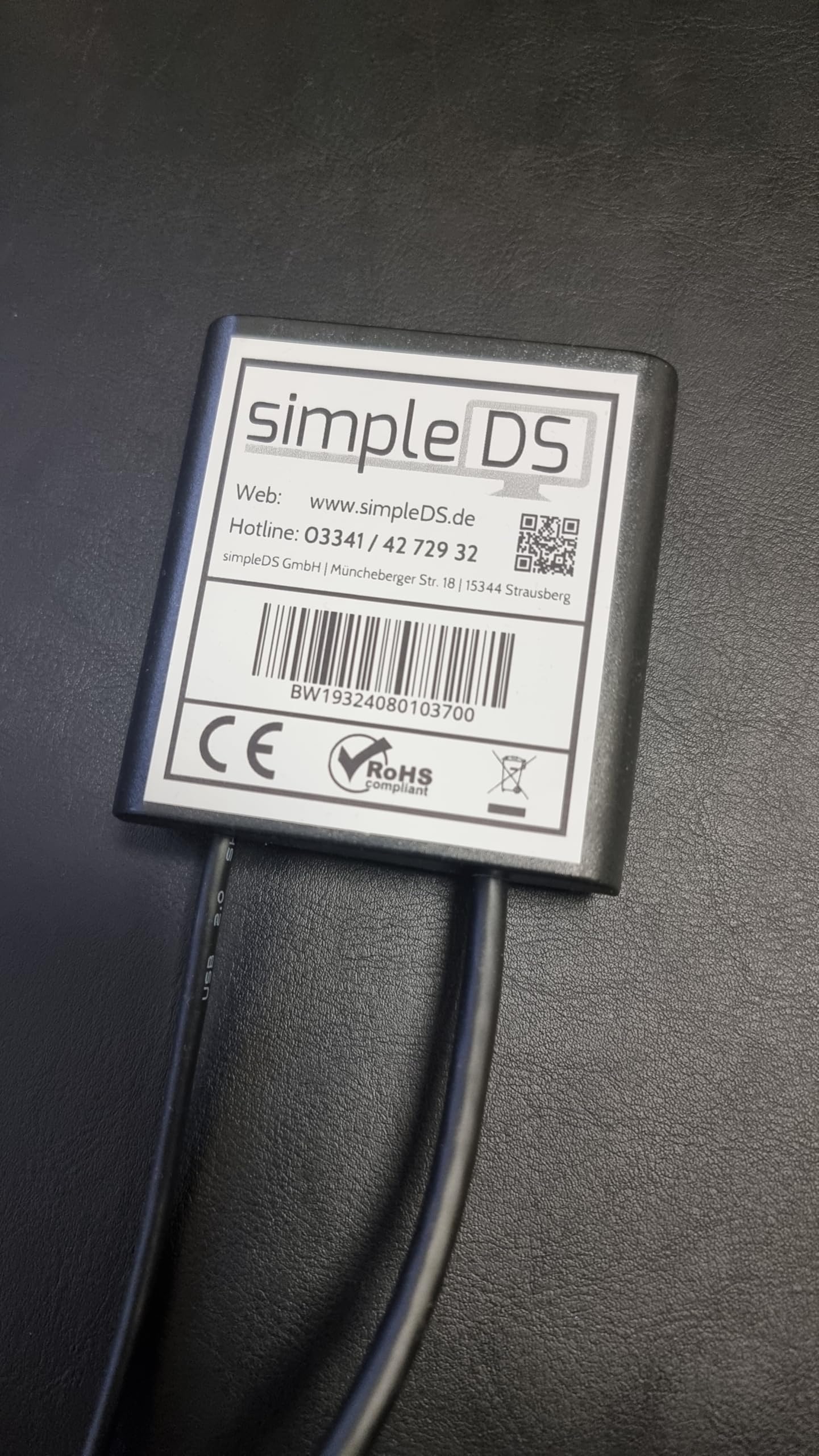 Digital Signage: Einfache & Günstige Werbung im Schaufenster, Eingang oder Menüboard. Digital und schnell auf jedem TV, Fernseher & Bildschirm. Software & Player HDMI+WLAN