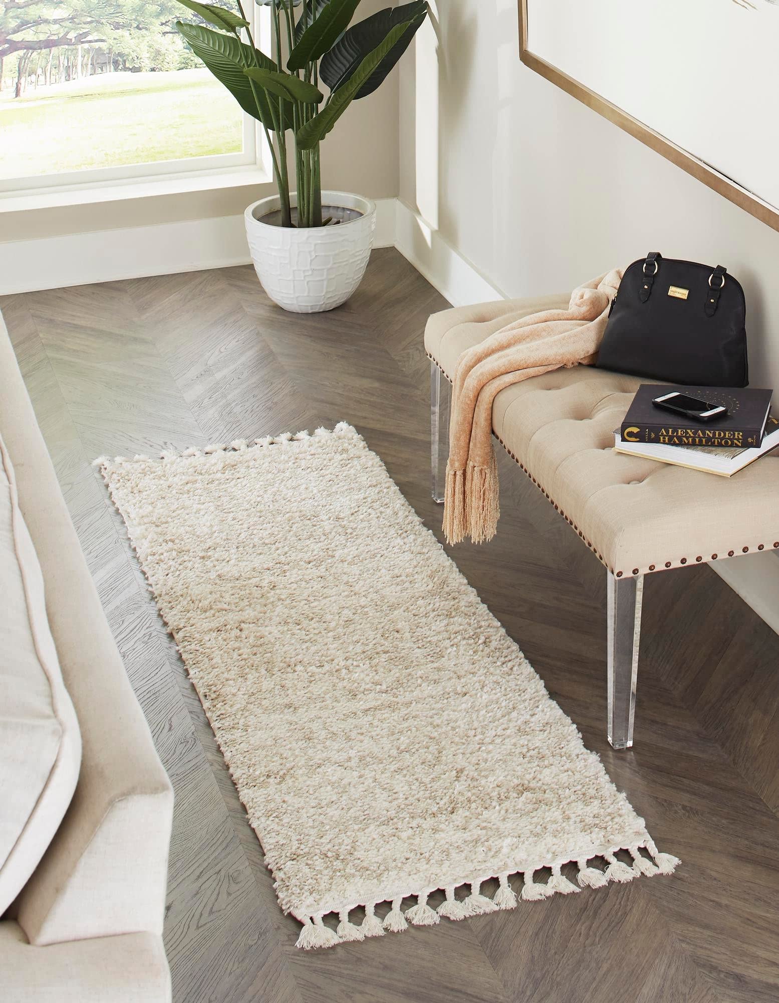 Rugs.com Athena Shag Collection Rug – 2' 7 x 8' 2 Runner Ivory Shag Rug Perfect for Hallways, Entryways