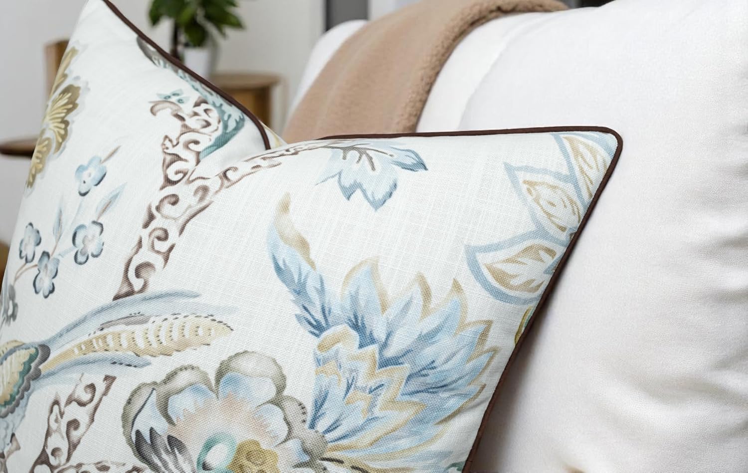 Printed 20x20 Inch Decorative Throw Pillow Cover – Poly Cotton Blend Vintage Botanical Bird – Heron