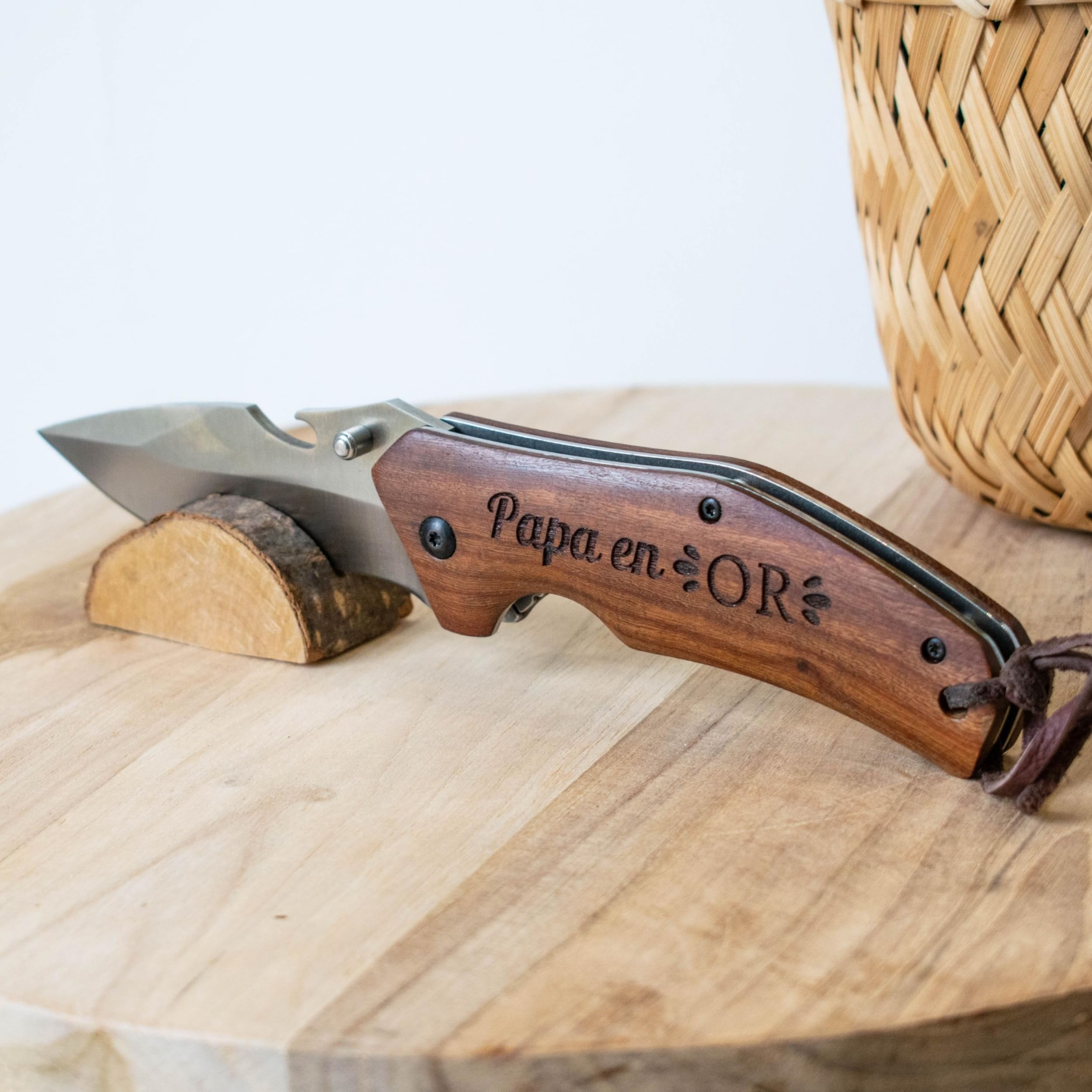 Ernestine - Couteau personnalisé Papa - cadeau papa - idée cadeaux fête des pères - outil nature en bois gravé - papi - couteau loisir pliable - manche gravure laser - acier inoxydable