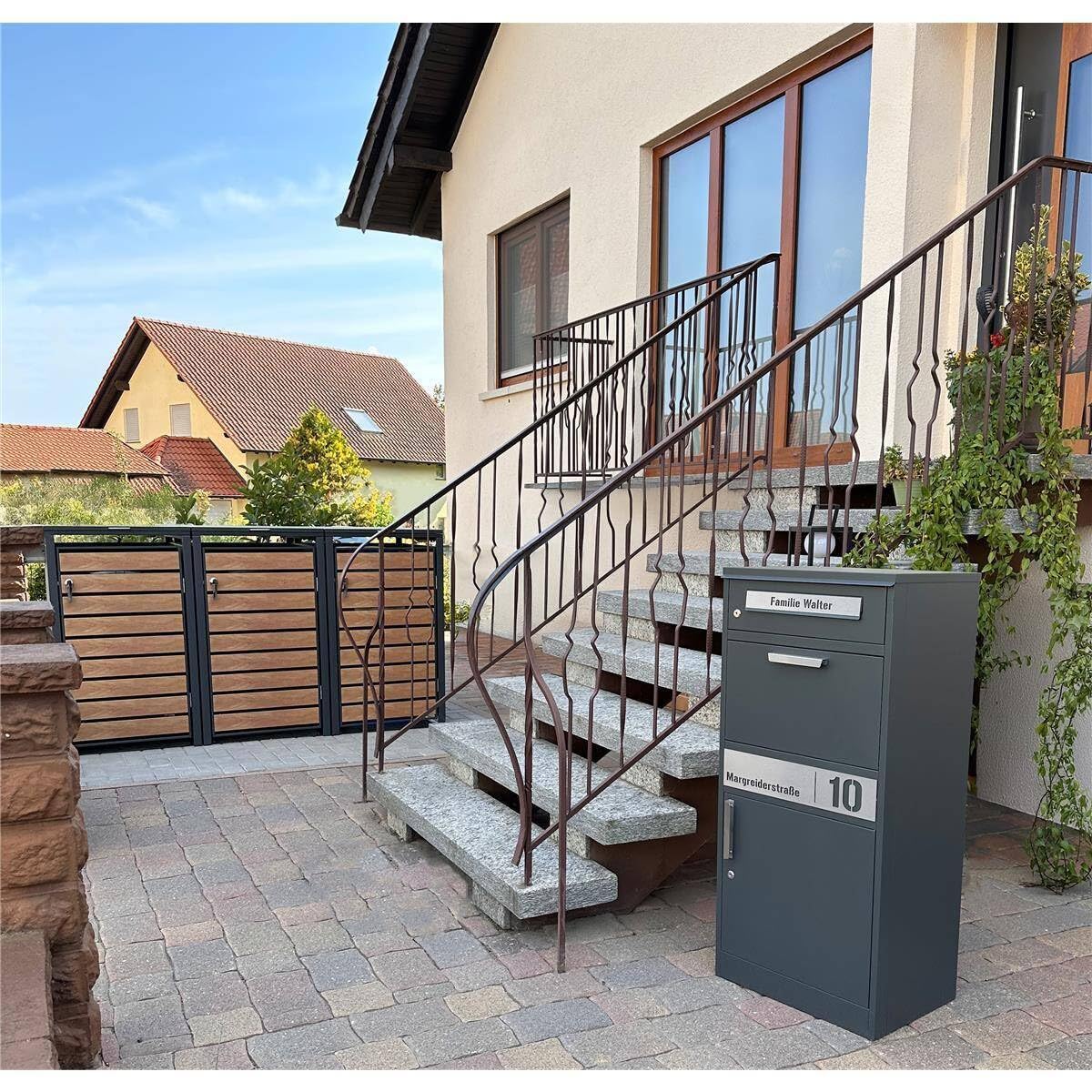 Metzler Box à poubelles 3x240L Anthracite & Aspect Bois avec Toit végétal & Bande de visibilité, Habillage pour 3 bacs avec Couvercle Automatique, Acier poudré Inoxydable, verrouillable