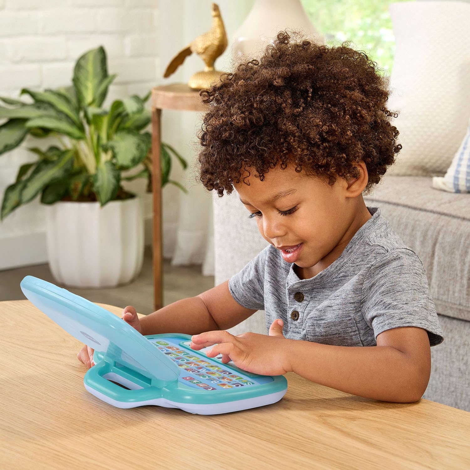 VTech Swipe and Learn Smarties Laptop, Blau