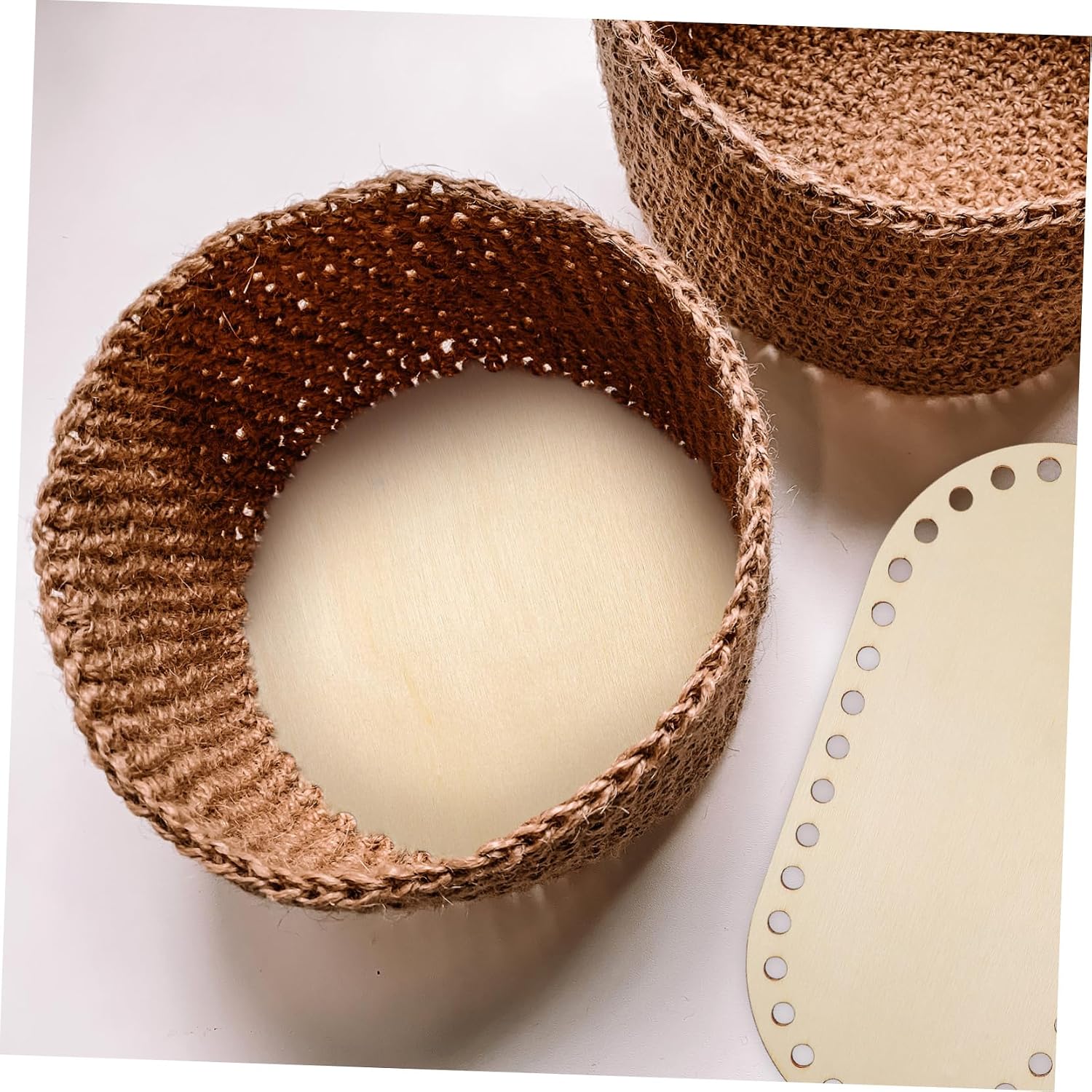 5pcs Solid Wood Crochet Basket Base with Oval and Round Shapes for Knitting and Crafting Rustic Wood Slice Bottoms for Crochet Bag Shaper DIY Weaving and Decorative Basket Making