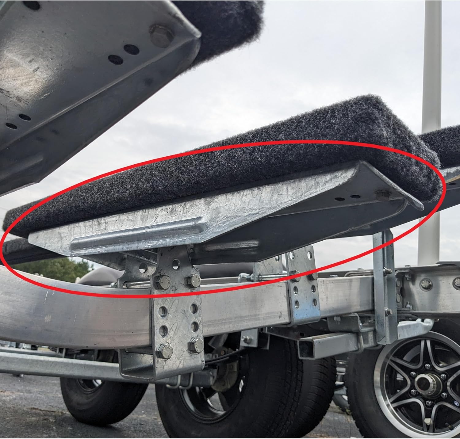 Boat Trailers 38"" Bunk or Roller Mounting Tray Bracket 250-022046-10, Silver