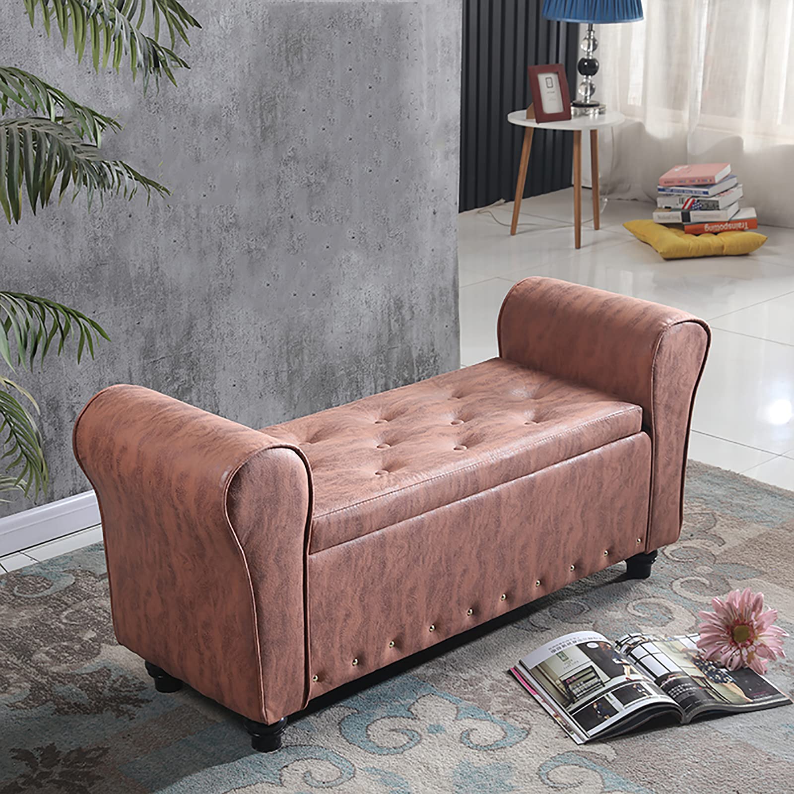 Banquette de bout de lit avec coffre de rangement pour éliminer le désordre de la chambre