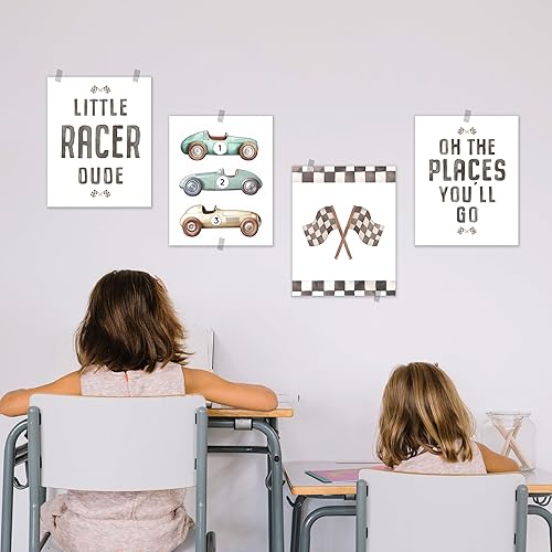 Miniatura 5 de BESERH Decoración de pared para habitación de niños, impresiones artísticas de pared de autos de carreras, carteles retro de bandera de carreras en