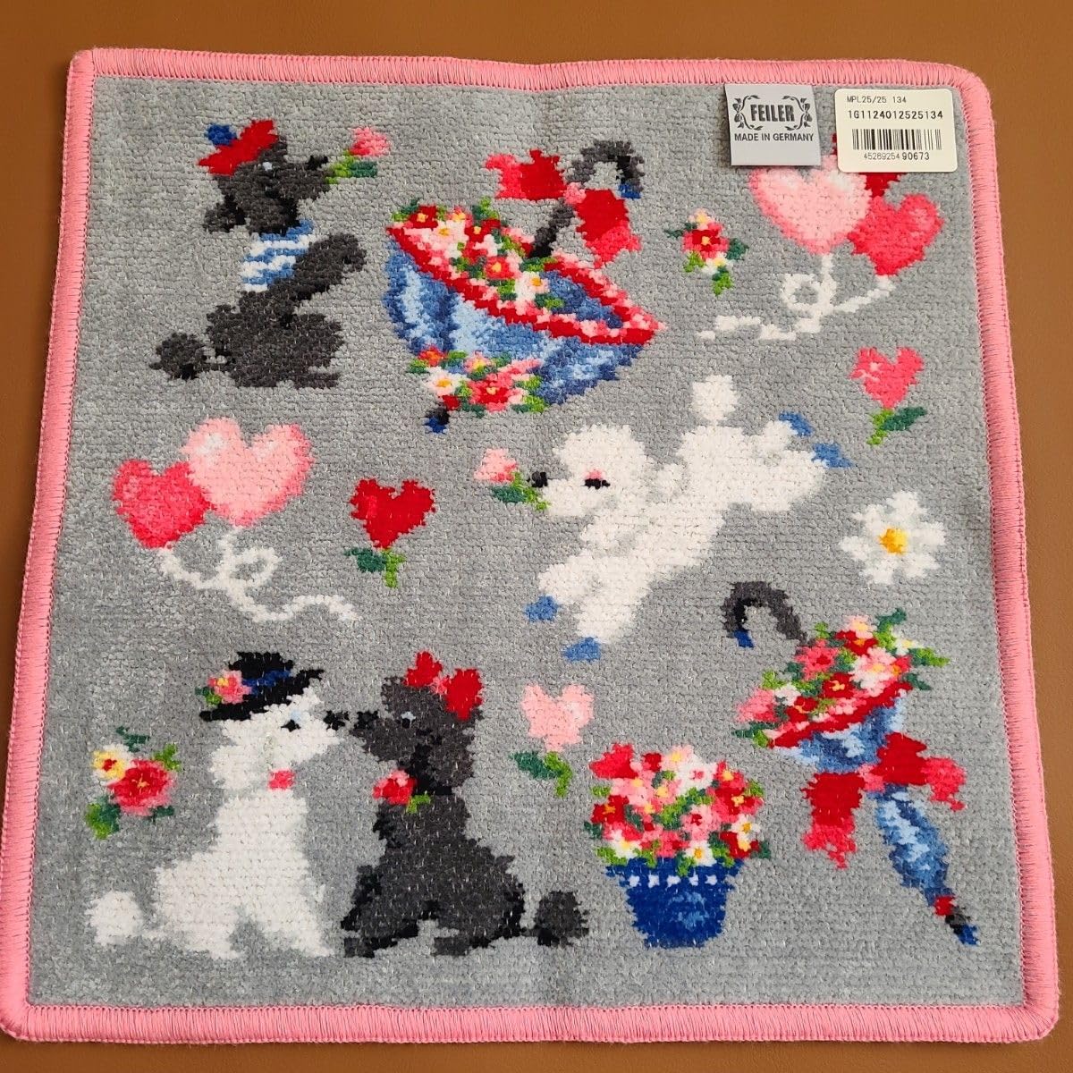 Amazon.co.jp: フェイラー ハンカチモンプティルル旗艦店限定