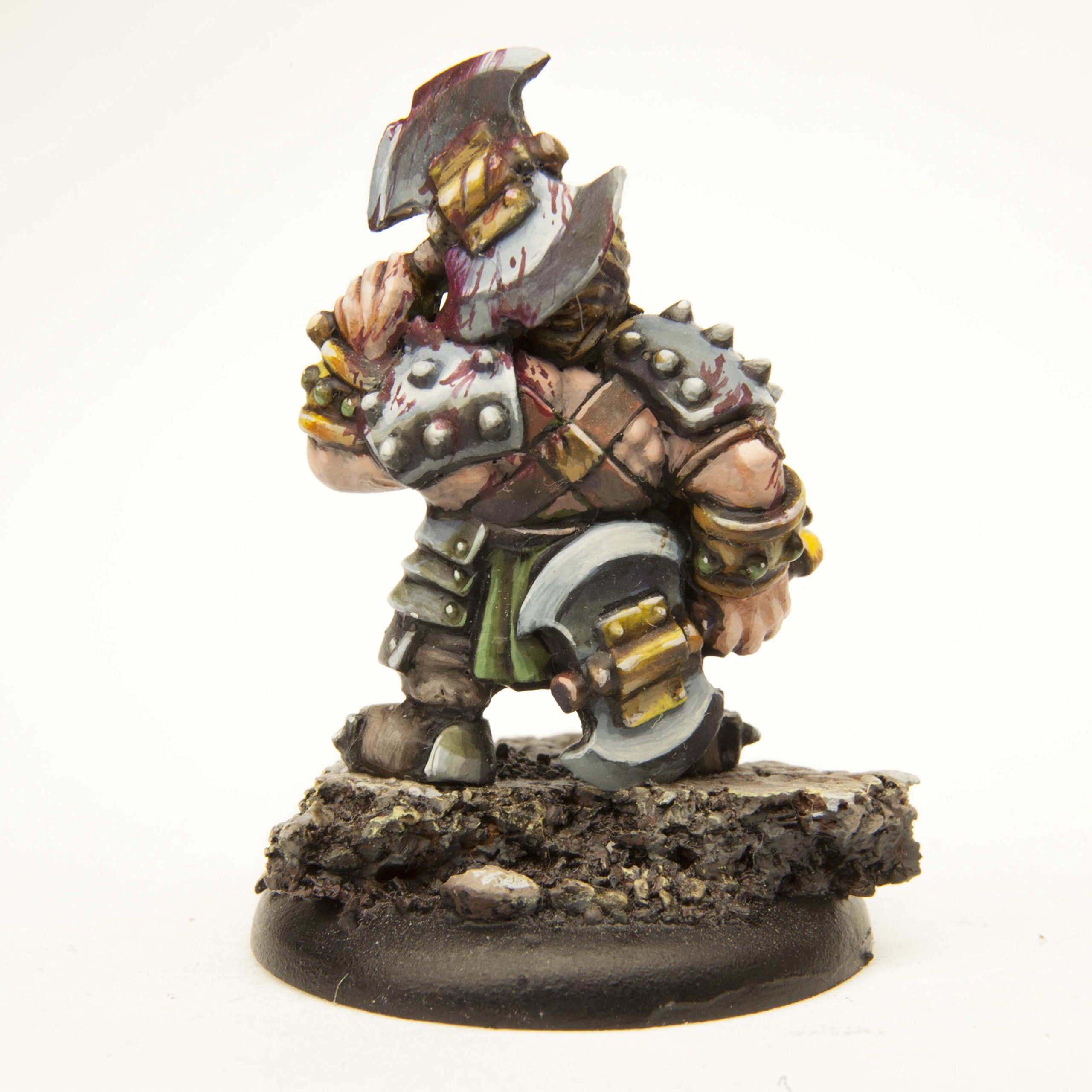 Amazon.com: Stonehaven Dwarf Berserker Miniature Figure (for 28mm