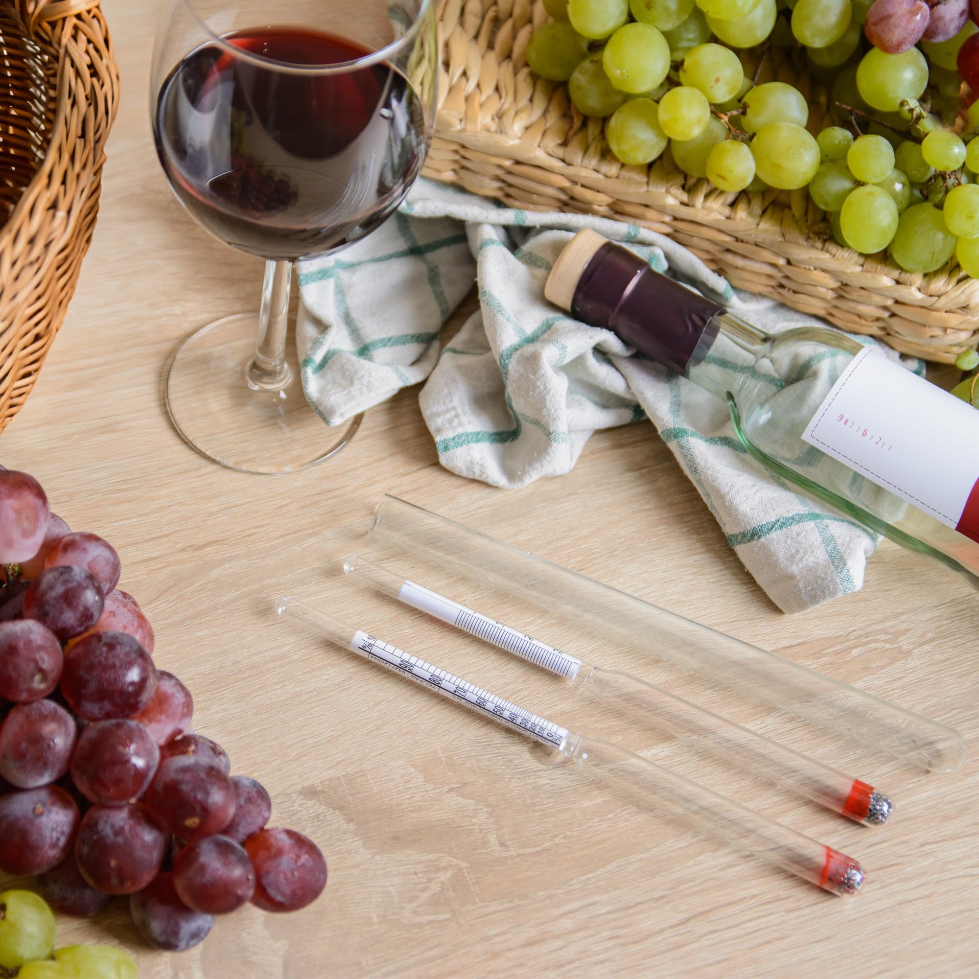 KADAX Termometr do wina do pomiaru zawartości alkoholu, cukru, wytrzymały miernik alkoholu ze szkła, alkoholomierz, areometr do przygotowania wina (do alkoholu)