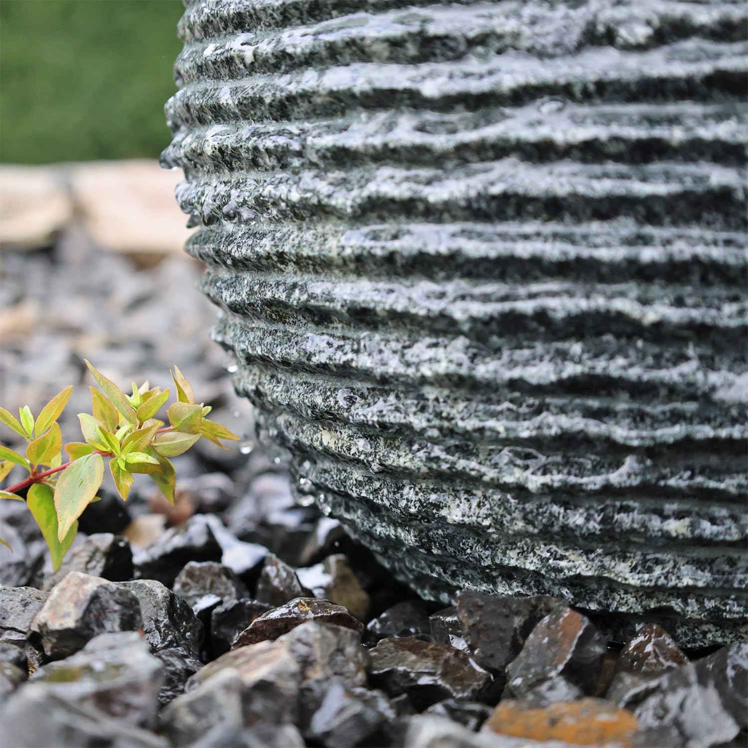 CLGarden Granit Kugelbrunnen GKB30 Komplettset Springbrunnen Quellstein Garten Brunnen Kugel mit LED Beleuchtung 12V Set