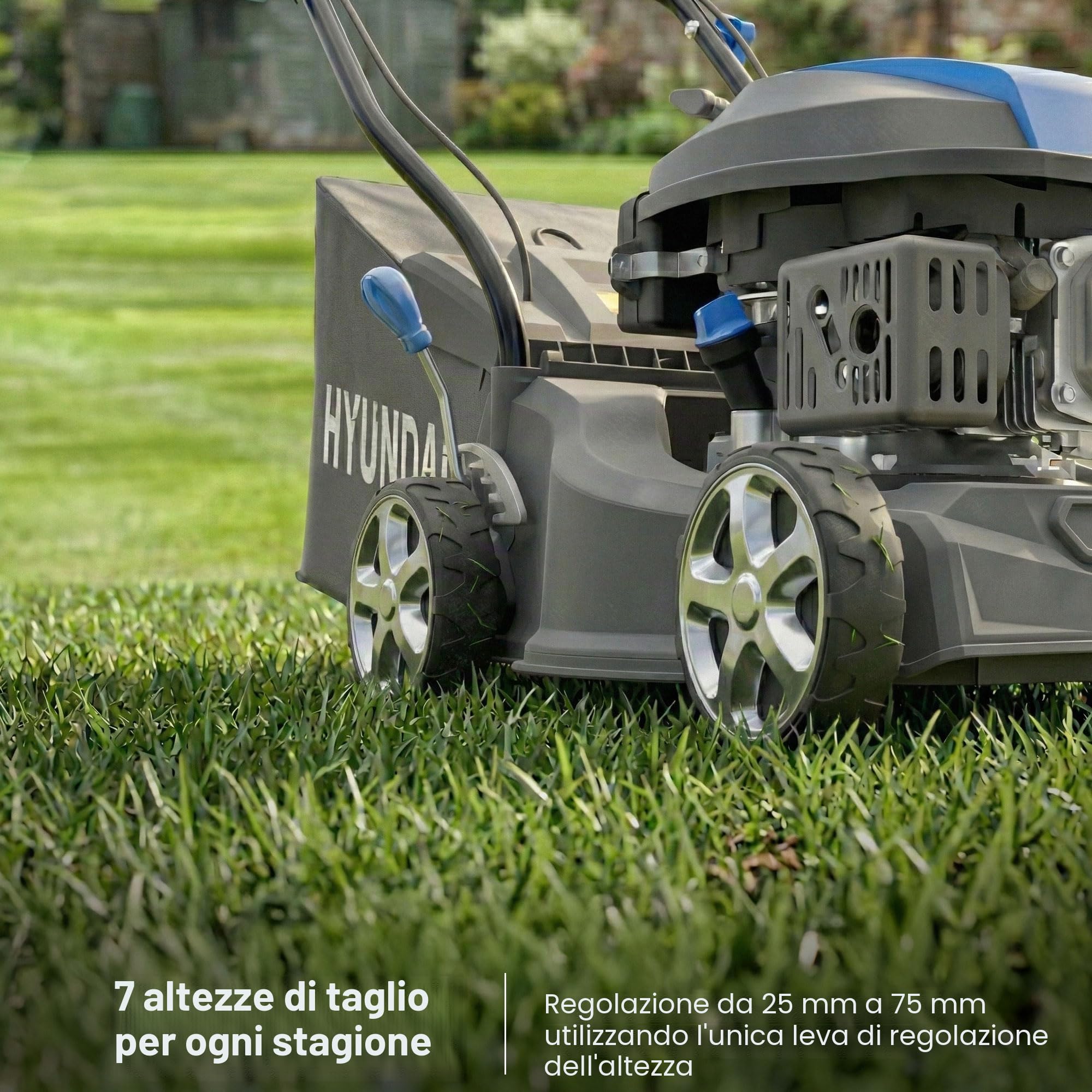 Hyundai Tosaerba a benzina, larghezza di taglio 39 cm, motore 131 cc, sacco di raccolta da 35 litri e scarico posteriore, spinta manuale, edizione nera