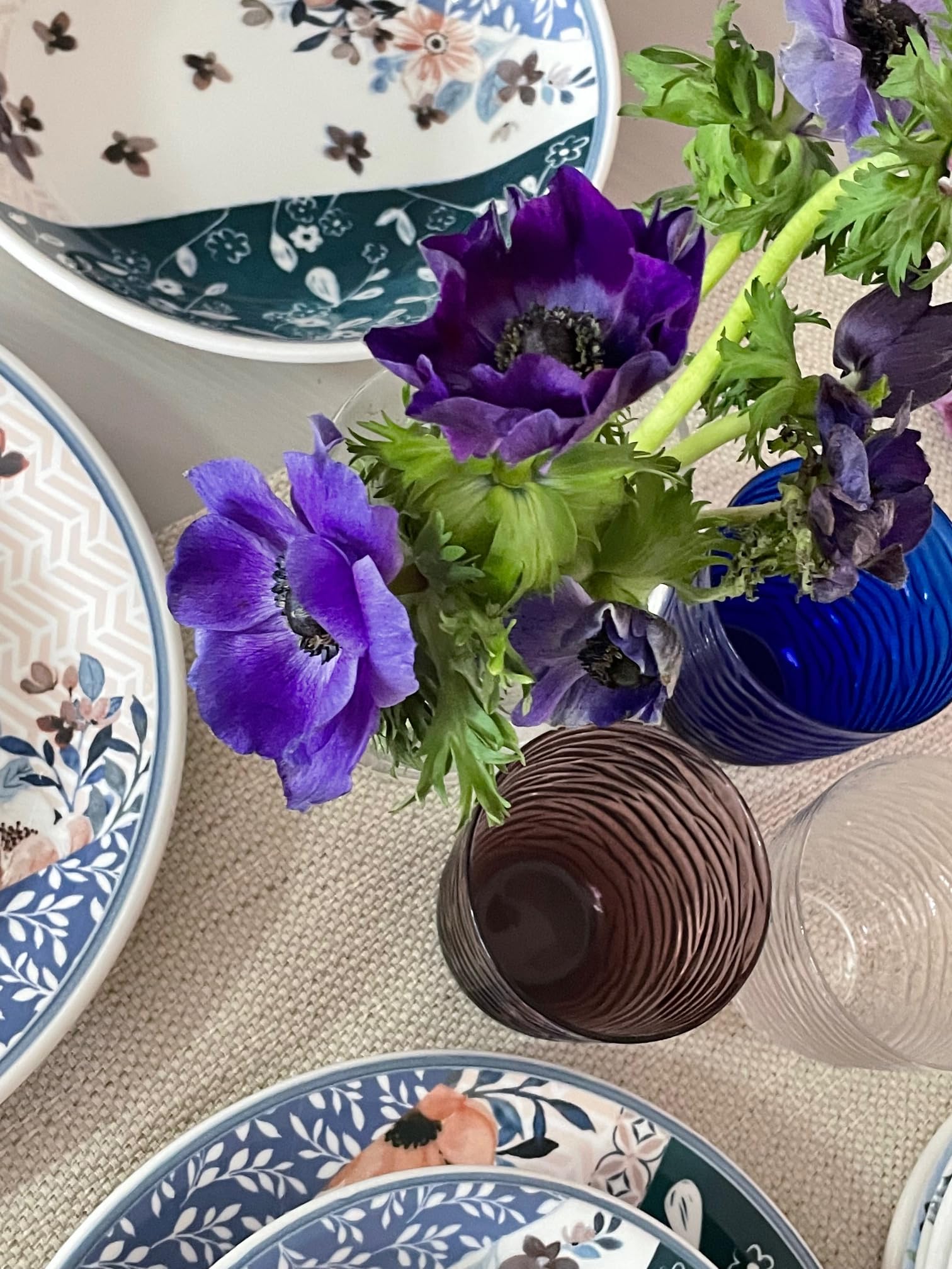 Wald Collezione da Tavola di Piatti Piani, Fondi, Frutta, Insalatiera e Portata in Ceramica, Decoro Acquerello, Lavabili in Lavastoviglie (Piatto piano - 6 pz)