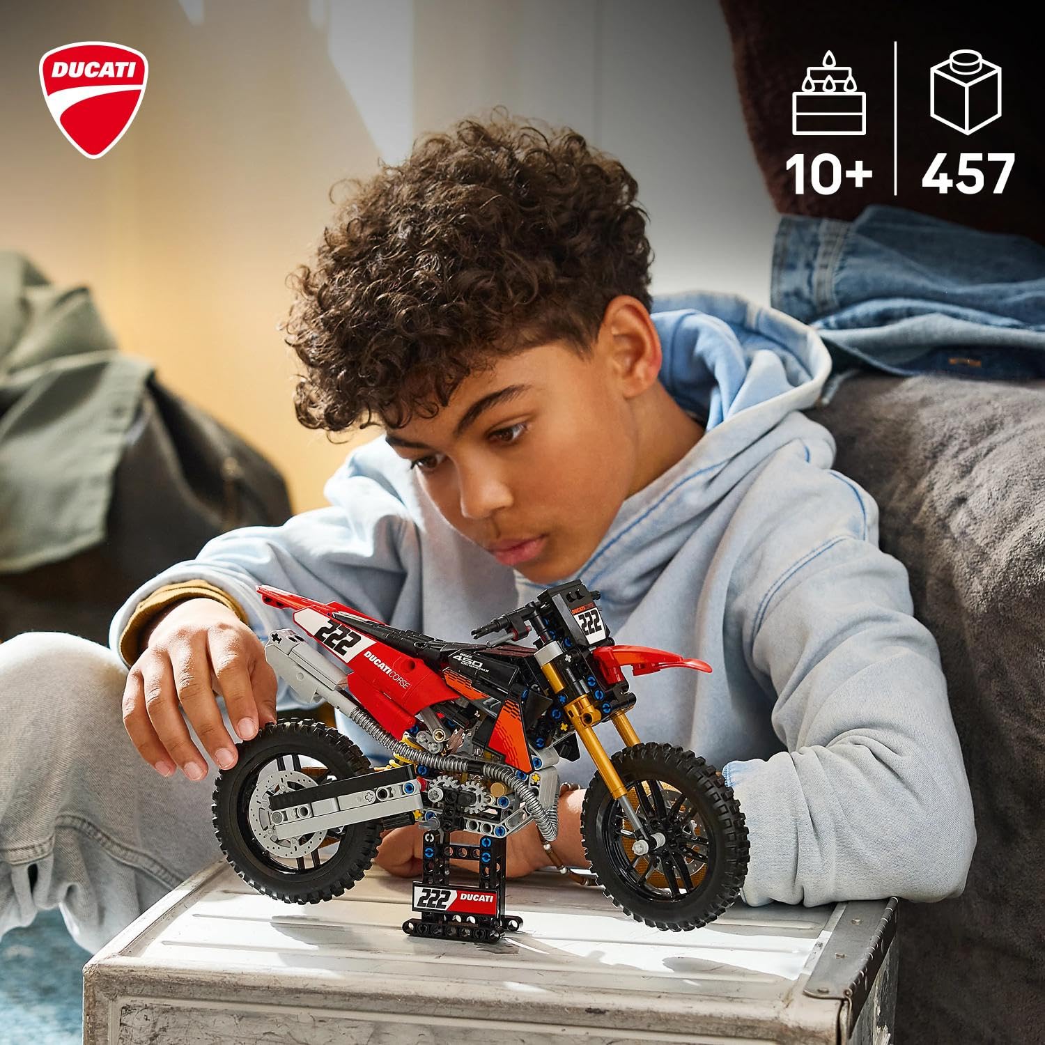 LEGO Technic Moto Ducati Desmo450 MX Factory - Kit di Modellismo - Moto Giocattolo con Motore a Cilindri e Sospensioni - Decorazione Cameretta - Regalo per Bambini da 10 Anni in su da Collezione 42238