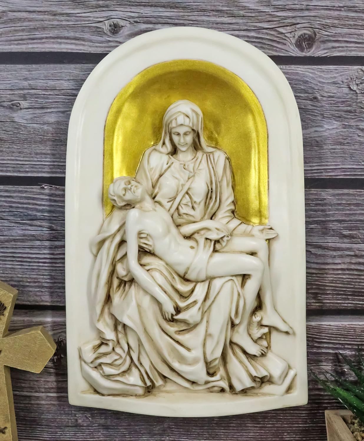 Ebros Gift Inspirational Divinity Michelangelo Saint Peter's Basilica La Pieta Wall Decor Lamentation Of Virgin Mary And Jesus Wall Plaque Sculptural Christian Art Figurine Collectible