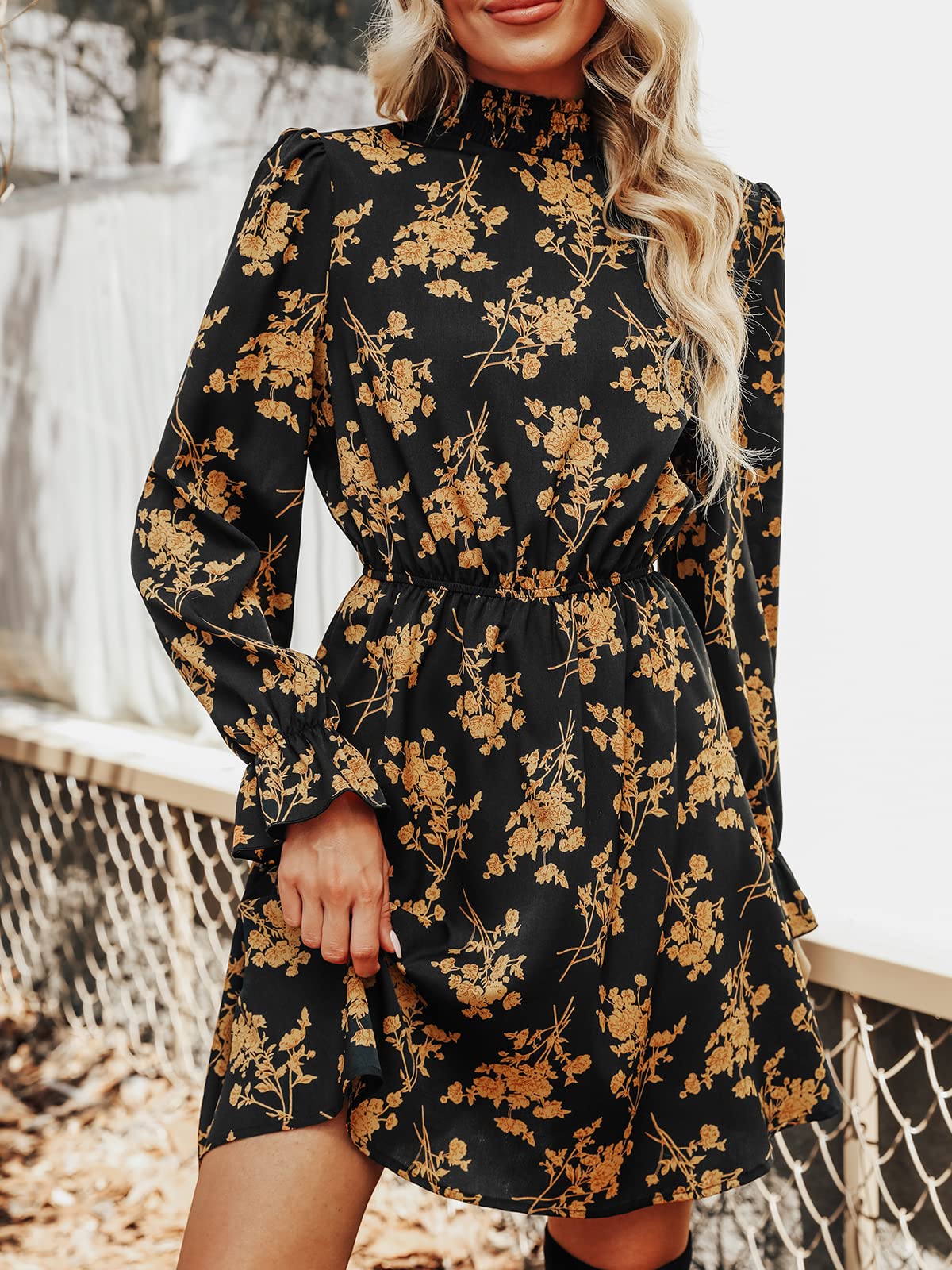 CUPSHE Robe pour femme à col haut à manches longues Motif floral, jaune