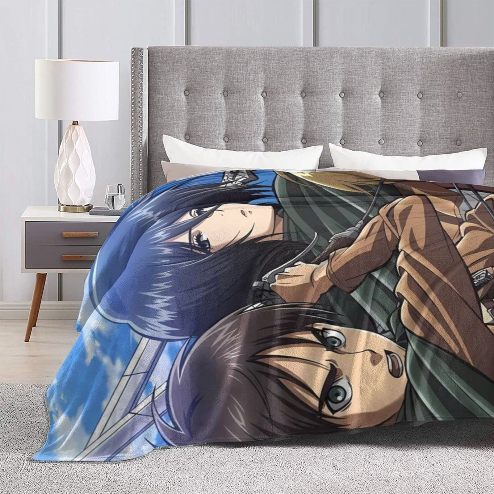 進撃の巨人｜ビッグブランケット 進撃の巨人 もふもふひざ掛け 美品