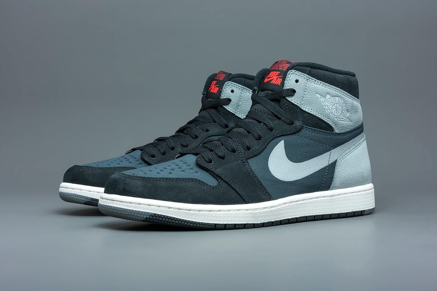 Jordan Retro Sind Jordans Wasserdicht Jordan High OG UNC