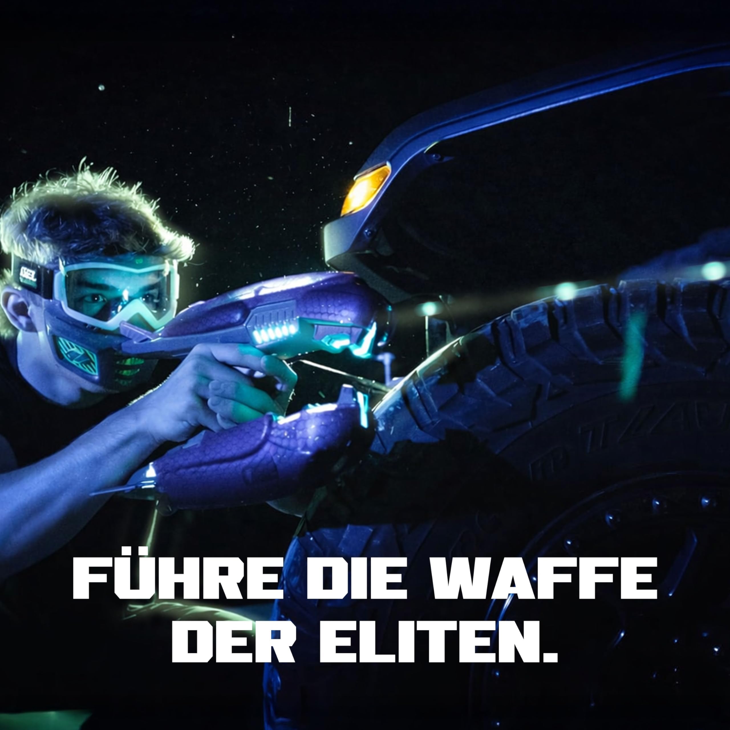 Gel Blaster Halo Plasma Rifle | Offiziell lizenzierte Halo-Replik | Glow-in-the-Dark Gellets | Entwickelt für Spartans & Covenant | Für Gamer designt | Gel-Kugel-Blaster mit Display-Ständer | 14+