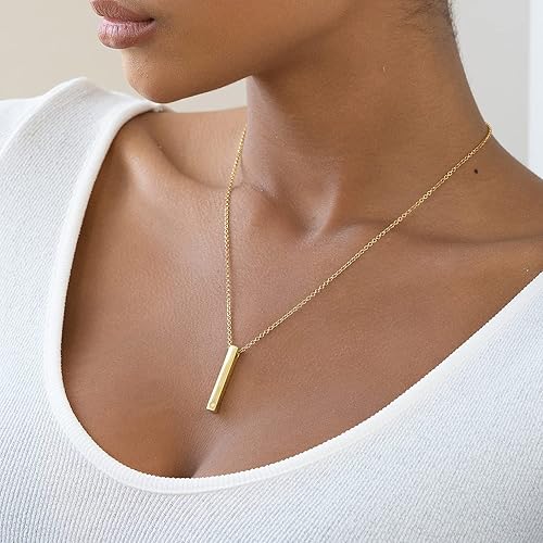 Miniatura 6 de OAK & LUNA - Collar de barra de pilar personalizado con opciones de diamantes - Colgante grabado con inscripción personalizada - Hasta 4 nombres -