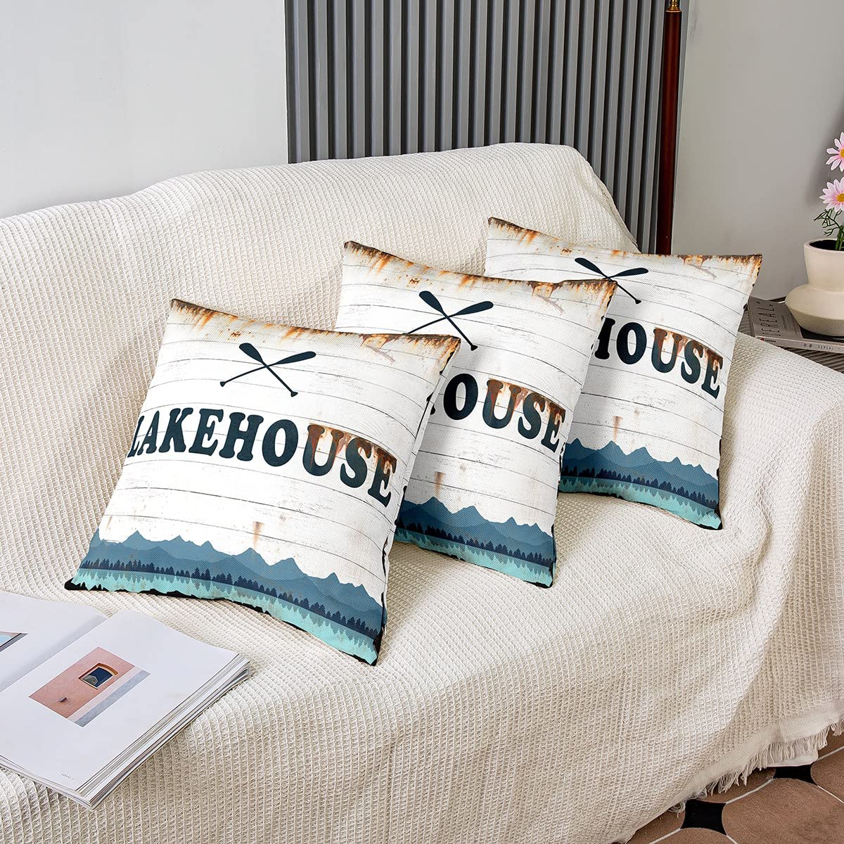 Life Is Better At The Lake House: Set Di 4 Federe Decorative 45x45 Cm – Stile Fattoria Con Remi, Ancora E Lago - 3