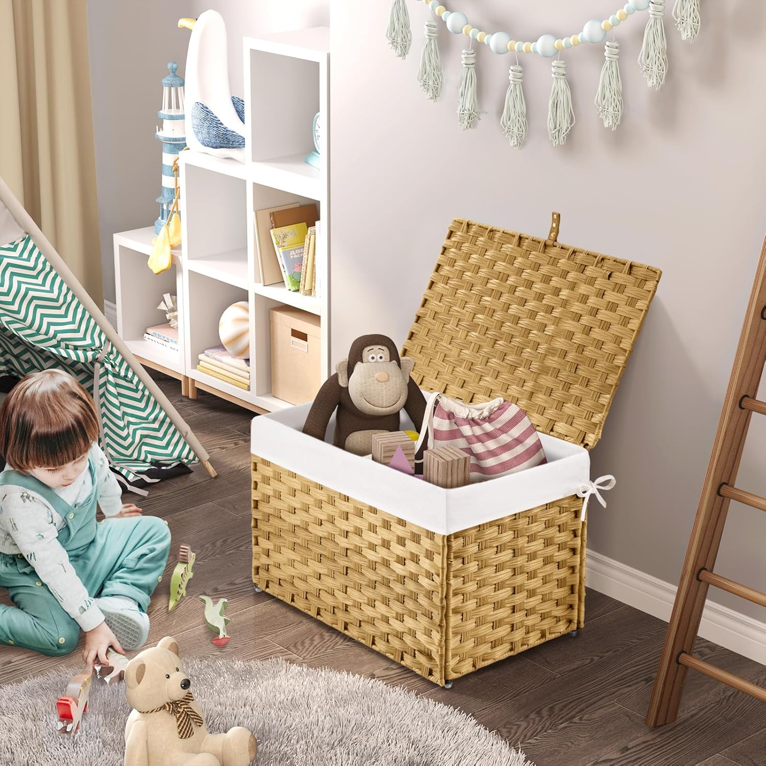 greenstell storage basket with lid, 17.2 gallon(65l) small wicker blanket storage basket with handles, foldable, 2 removable liner bags, metal frame, for bedroom, laundry room, natural 65l: 22.2*13.4*13.4 inches natural