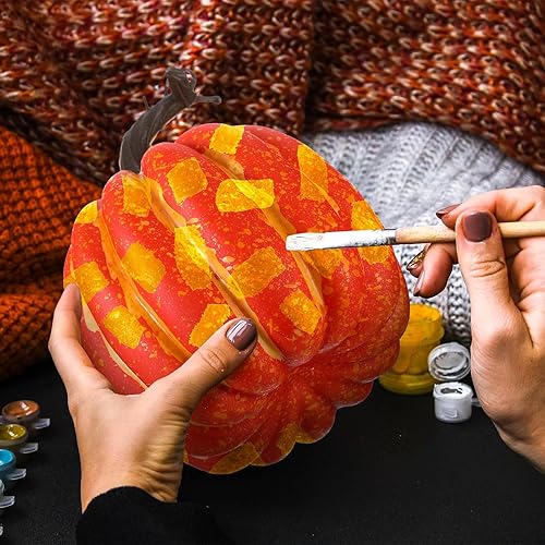 Vista 25 de Liliful 20 calabazas artificiales de espuma de 4.7 x 5.2 pulgadas, calabazas falsas de plástico para decorar decoraciones de simulación de cosecha