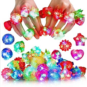 24 Stück LED Halloween Ringe - Blinkende Kinderringe Mit Grusel-Motiven Für Partys