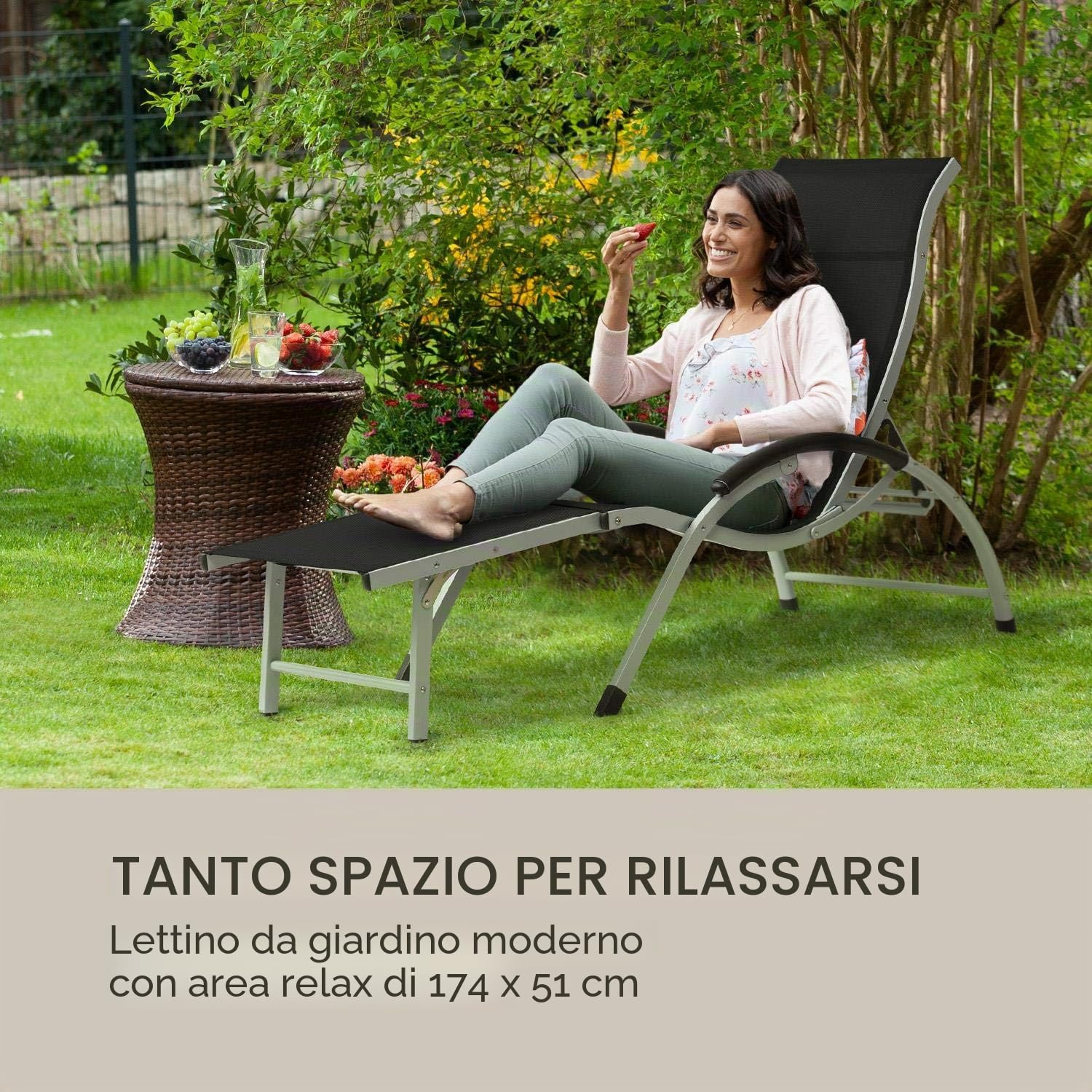 blumfeldt Sunnyvale - Sedia a Sdraio da Giardino, Lounger, Schienale con 4 Regolazioni, Poggiapiedi Pieghevole, Superficie: 174 x 51 cm, Materiale Idrorepellente, PVC/Poliestere, Nero
