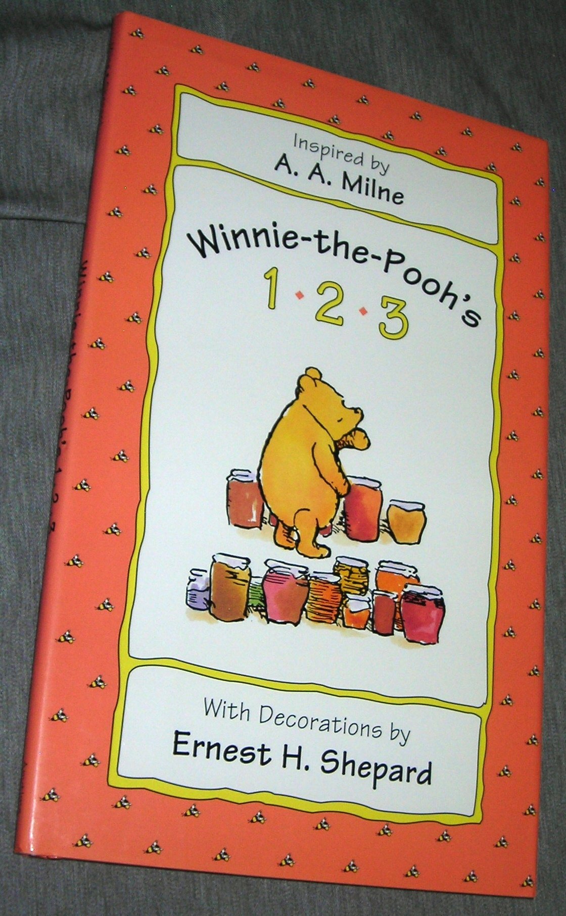 Amazon.com: Winnie-the-Pooh's 1, 2, 3: 9780525455349: Milne, A. A.: Books