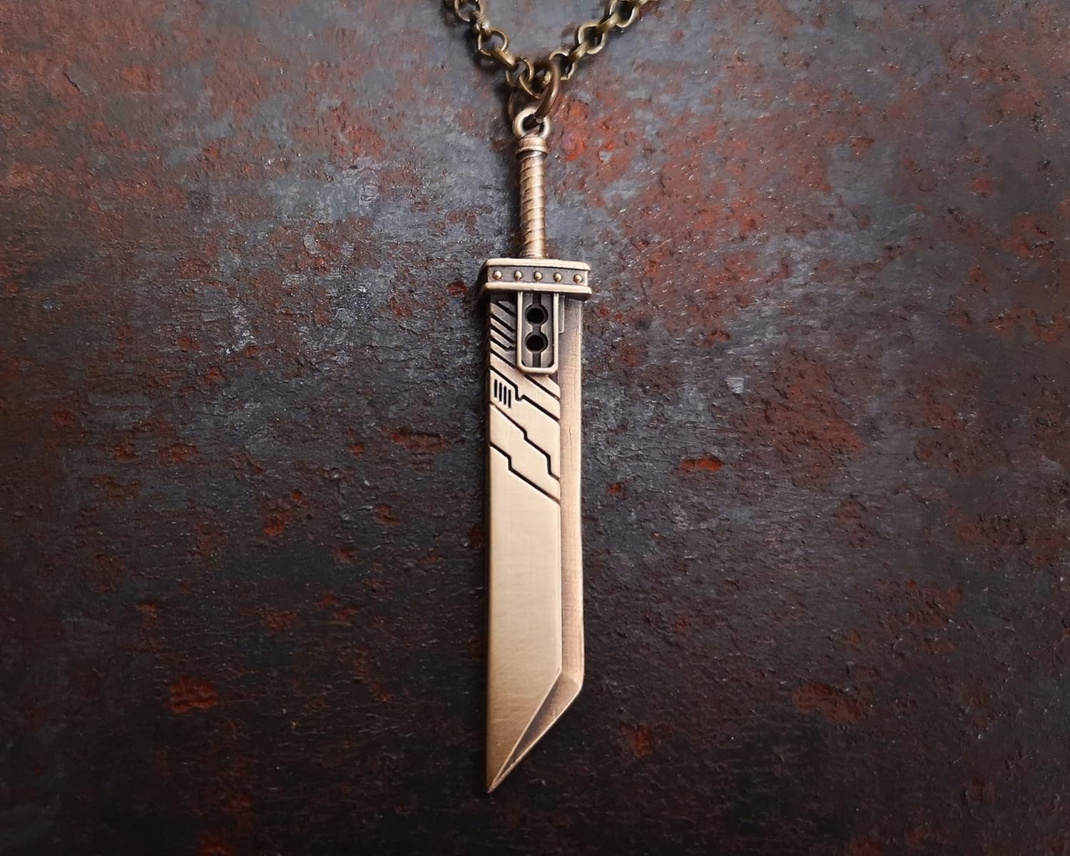 Cloud Strife Fantasy RPG Buster Sword Pendant Necklace VII Brass
