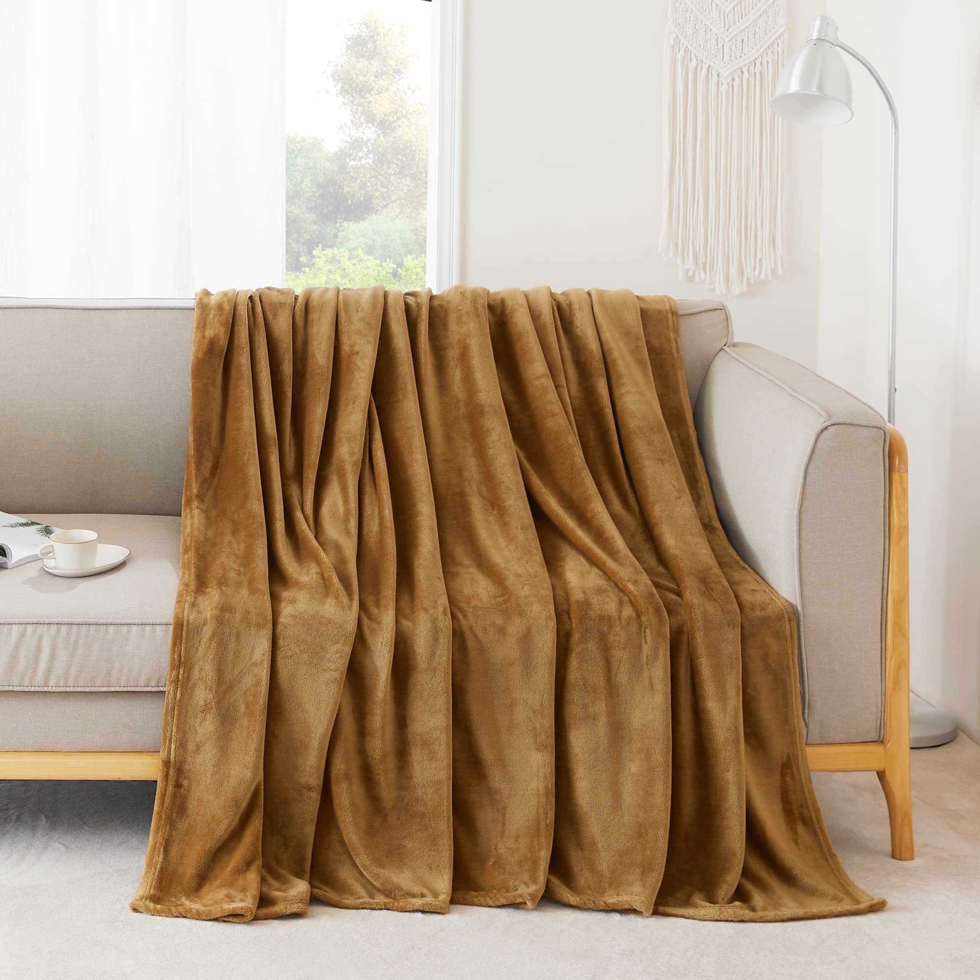 NICETOWN Fleece Blanket - Twin Size Sofa Lightweight Microplush Ultra Soft Warm Blanket for Bed, Couch, Camping, and Travel, 60" x 80", Coffee