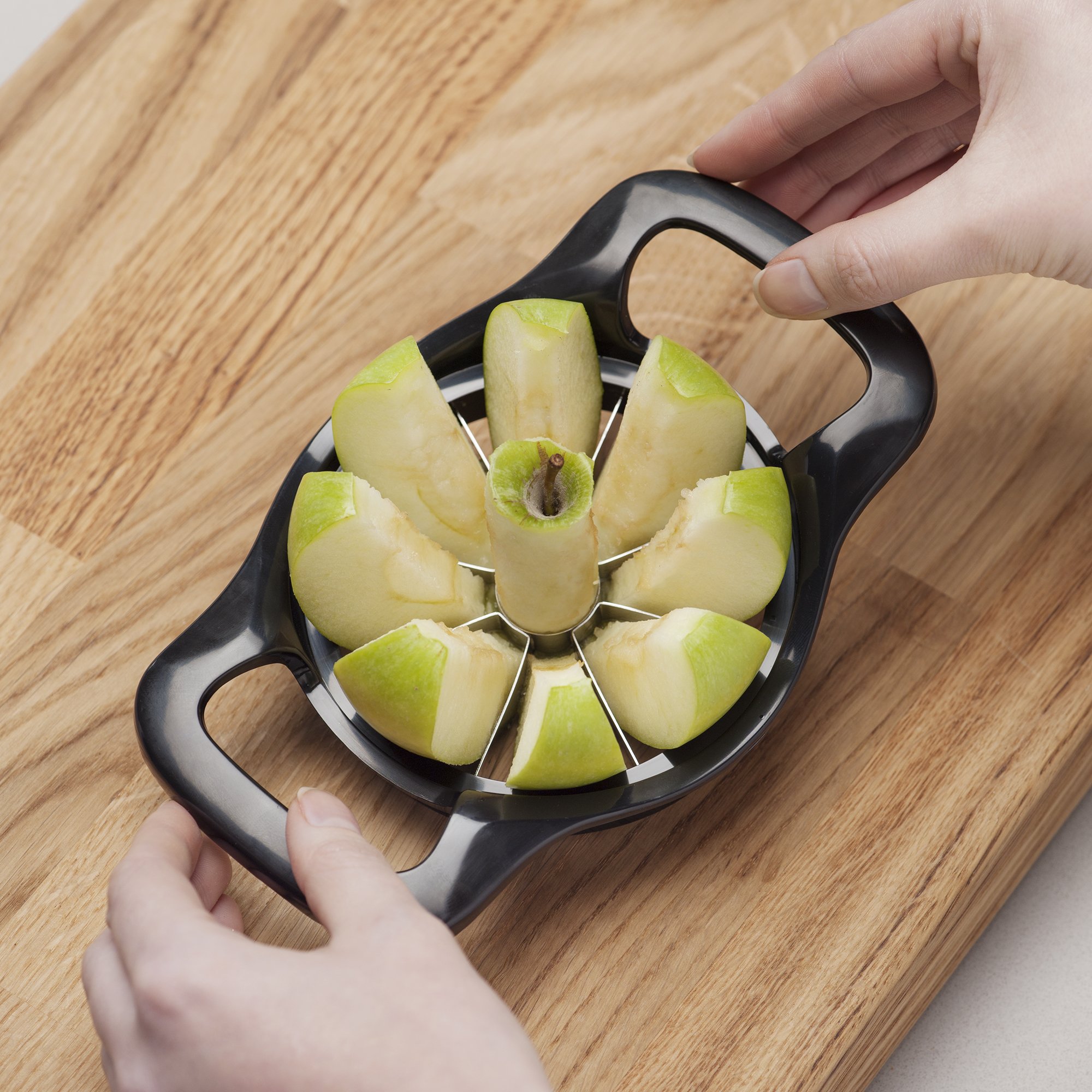 Zeal Apple Slicer, Cutter and Corer - Black - Image 2