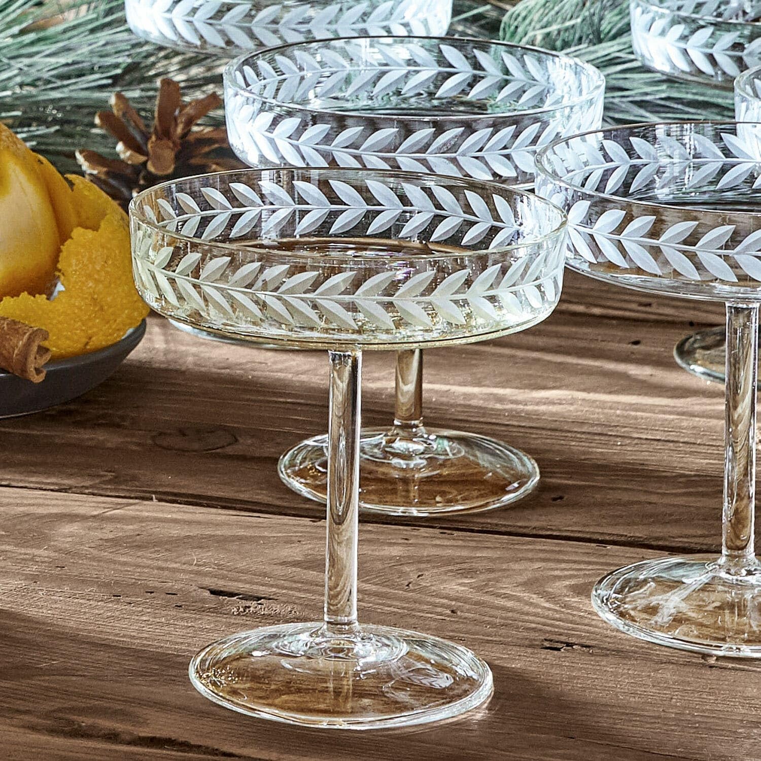 2 Coupes En Métal Argenté - Arts De La Table