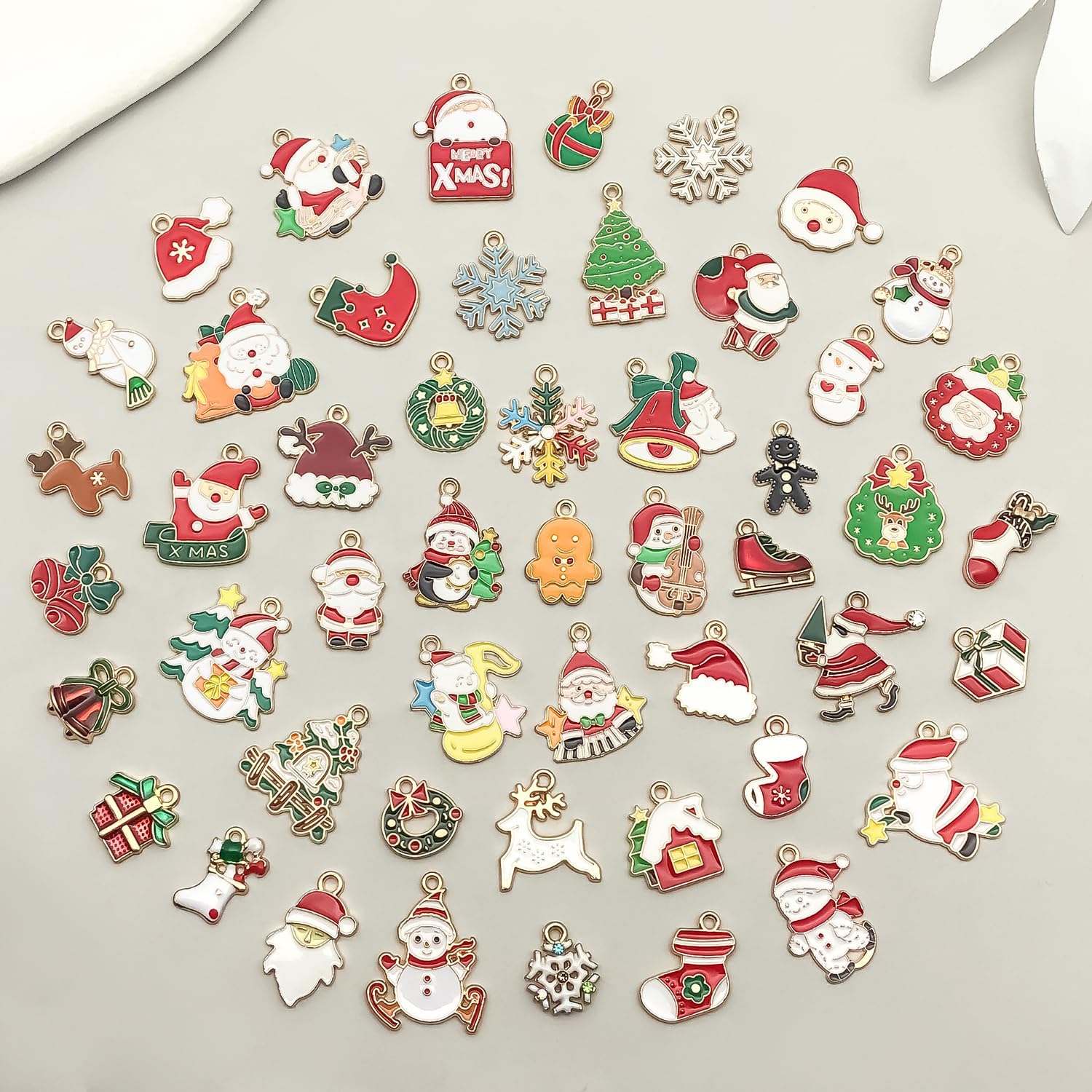 WOCRAFT 50pcs Enamel Bracelet Christmas Charms for Jewelry Making Crafts DIY Necklace Bracelet Keychain Crafting Charms Kit (SN936) - Image 3