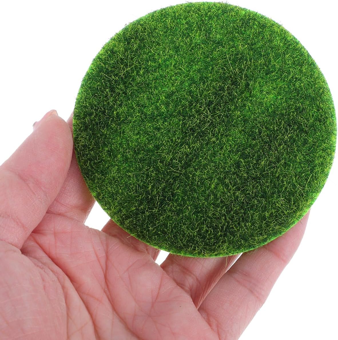 Yardwe 8Pcs Round Miniature Artificial Grass Mats for DIY Fairy Gardens - Realistic Simulation Lawn with Green Moss Turf Decorative Dollhouse and Outdoor Garden Craft Supplies