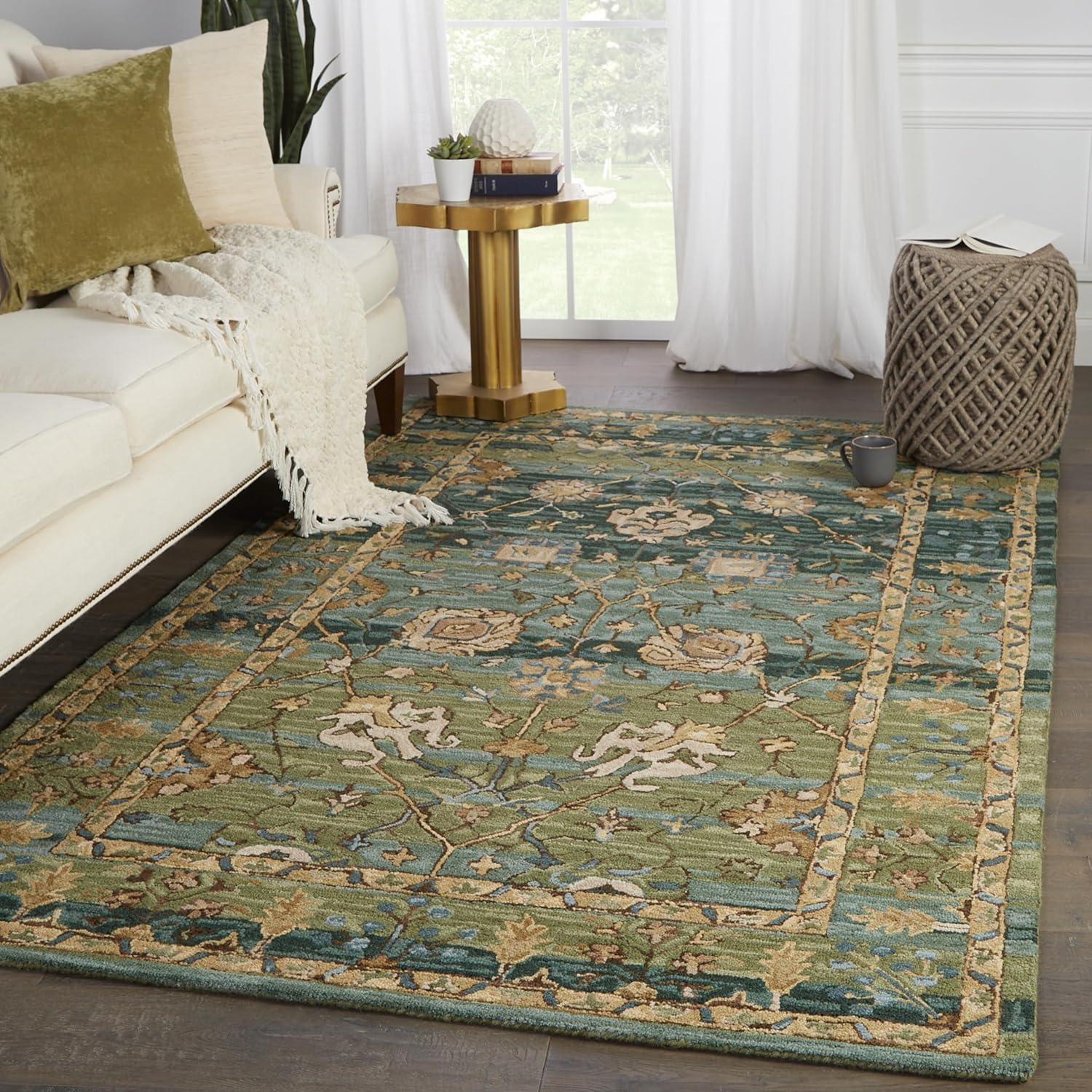 Jaipur Living Cardamom Collection 8' x 10' Large Area Rug with Floral Medallion Motif, Soft Hand-Tufted 100% Wool Vintage Rug for Bedrooms and Living Rooms, Green/Blue