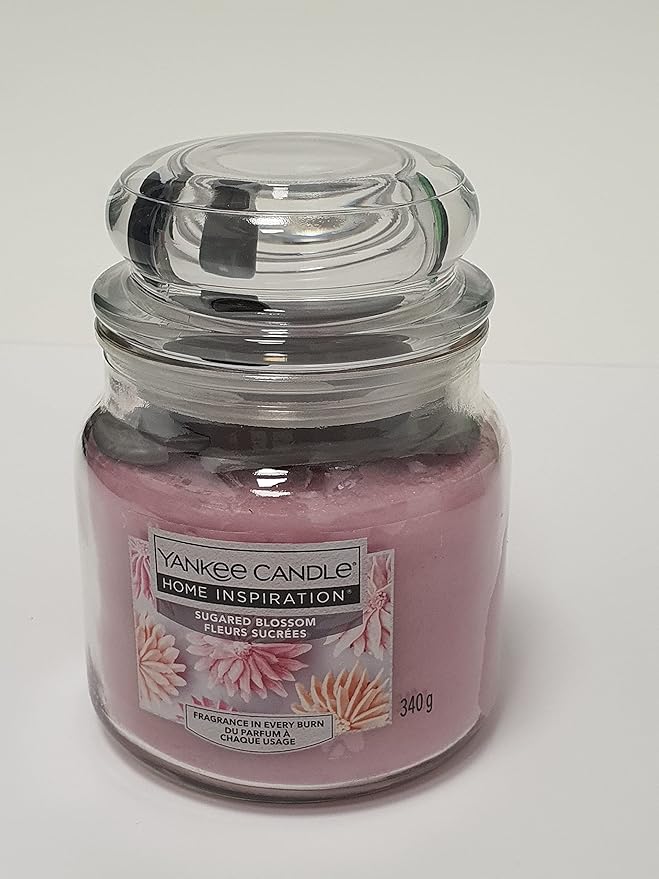 Amazon.de 1604165 Yankee Candle SVIECKA STREDNA SUGARED BLOSSOM