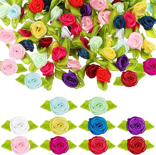 BENBO - Mini rosas de cinta para manualidades, 200 unidades, pequeñas flores de tela artificial con hojas, pequeñas rosetas, apliques de flores de