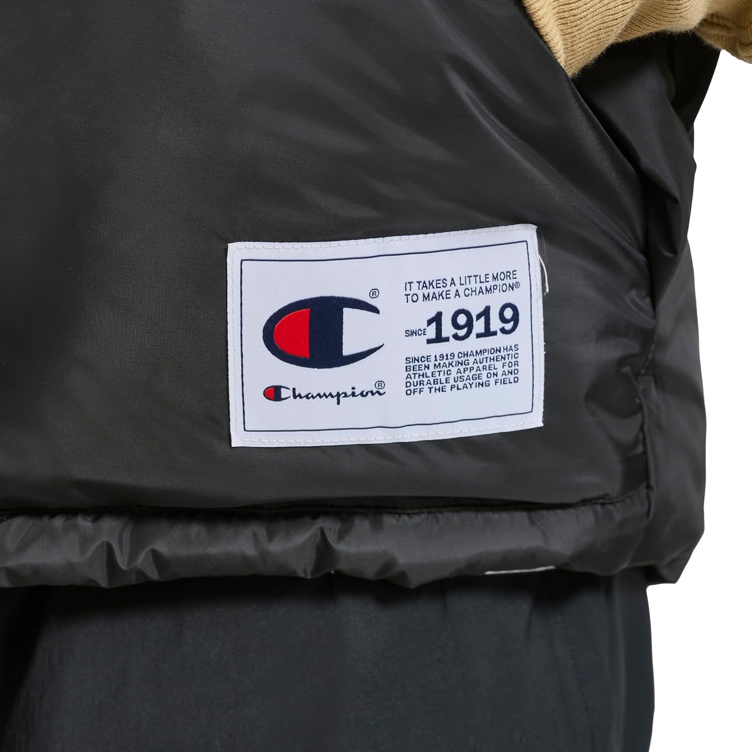 Champion Mens Puffer Vest With Logo - Image 5