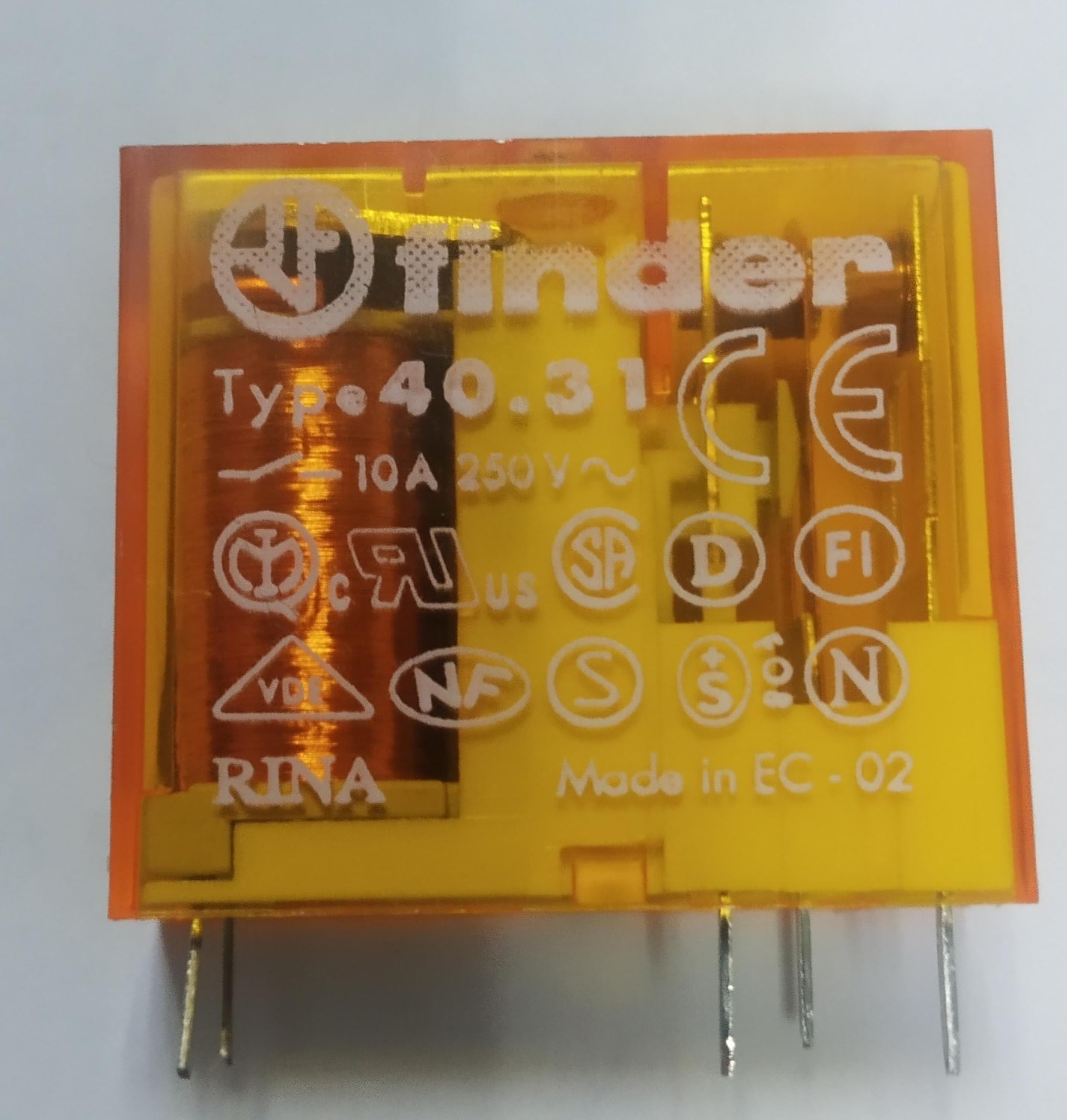 Relais Finder 1RT 24V AC, 40.31.8.024.0000,électromagnétique,SPDT, 10A/250V AC, Bobine 24V AC,lot x1