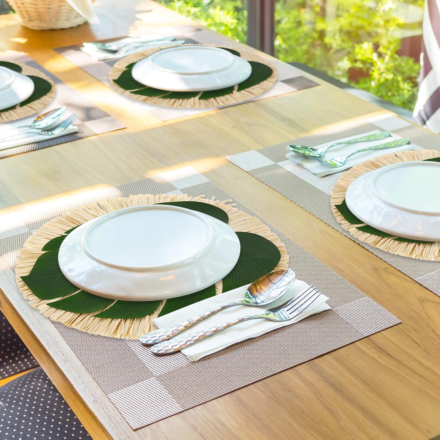JarThenaAMCS 32Pcs Luau Placemat, 16Pcs Round Fringe Table Mat and 16Pcs Tropical Palm Leaf Place Mats Bulk Chargers Macrame Place Mats for Summer Tropical Hawaiian Party Table Setting Decor