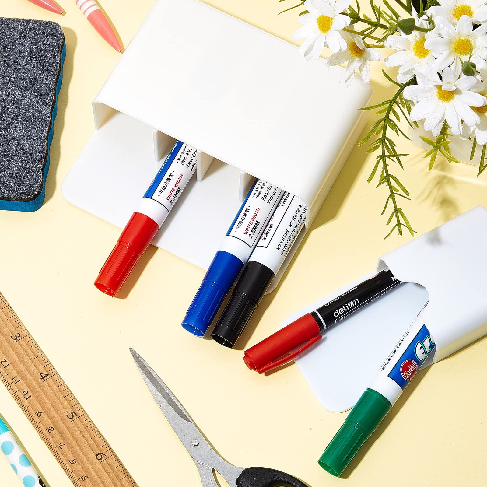 4 Pieces Marker Pen Holders with Colorful Board