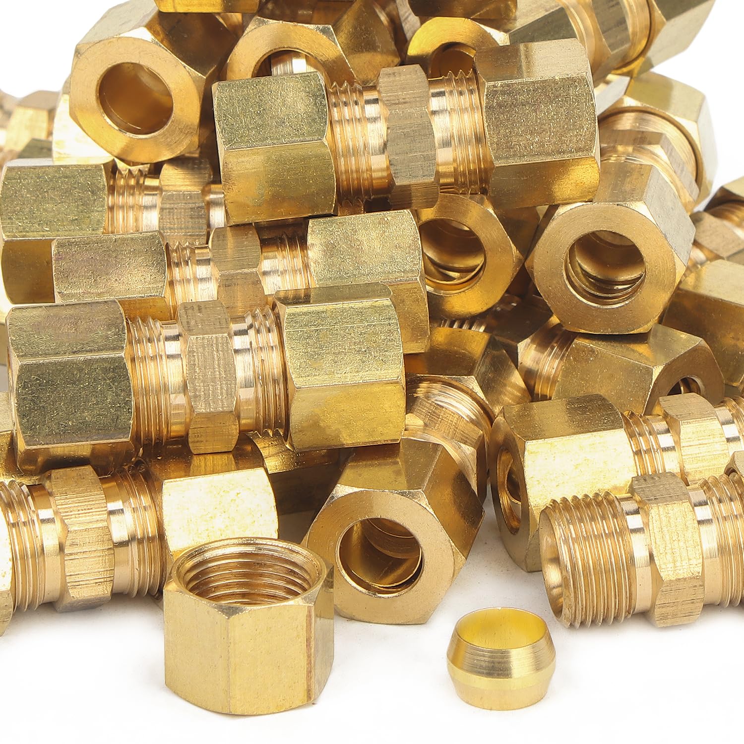 Raccord à compression 5/16" OD laiton pour réparer rapidement vos fuites de tube