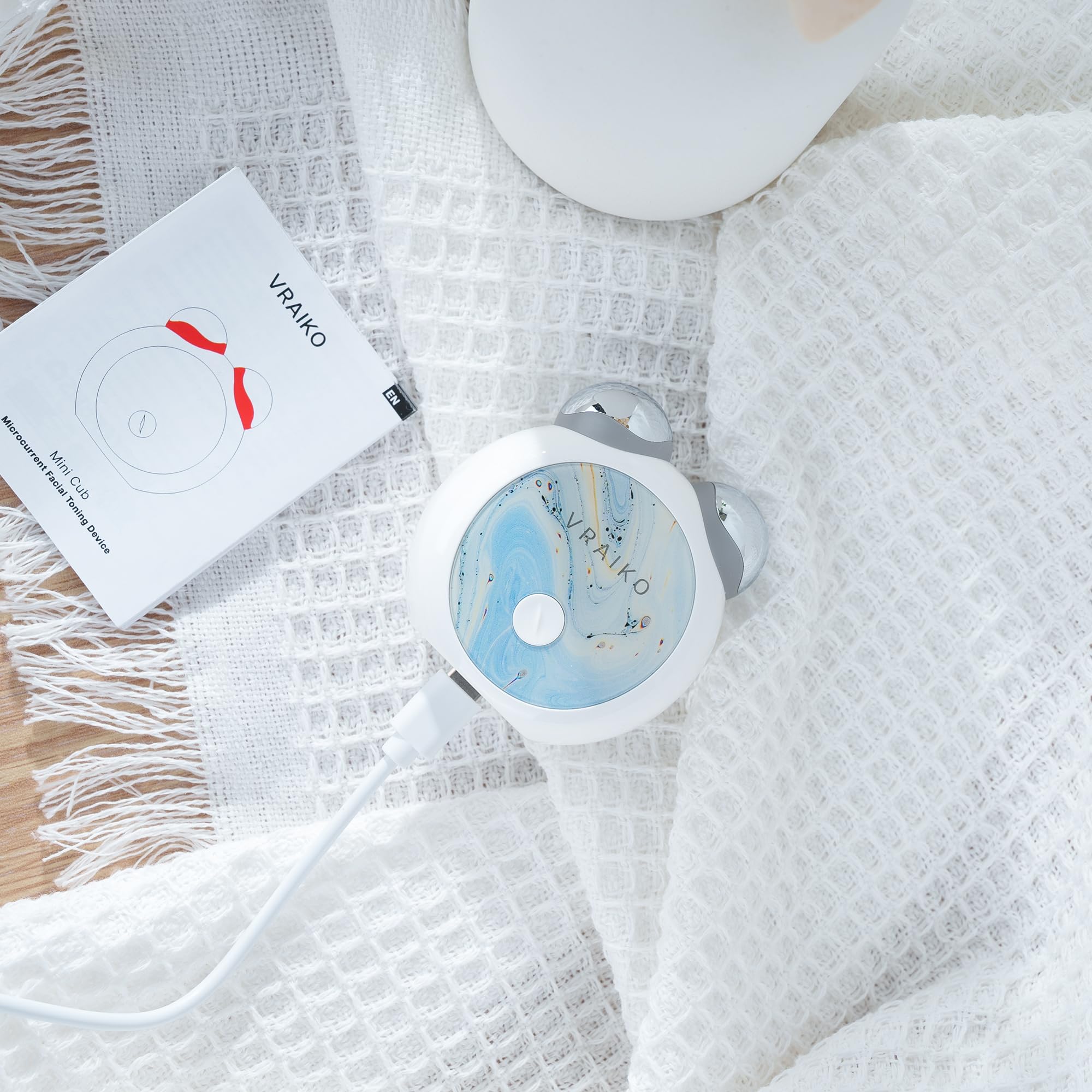 VRAIKO MiniCub Dispositivo Facial de Microcorriente, Escultor de Mandíbula y Tonificador Facial para Lifting, Contorno y Reducción de Papada
