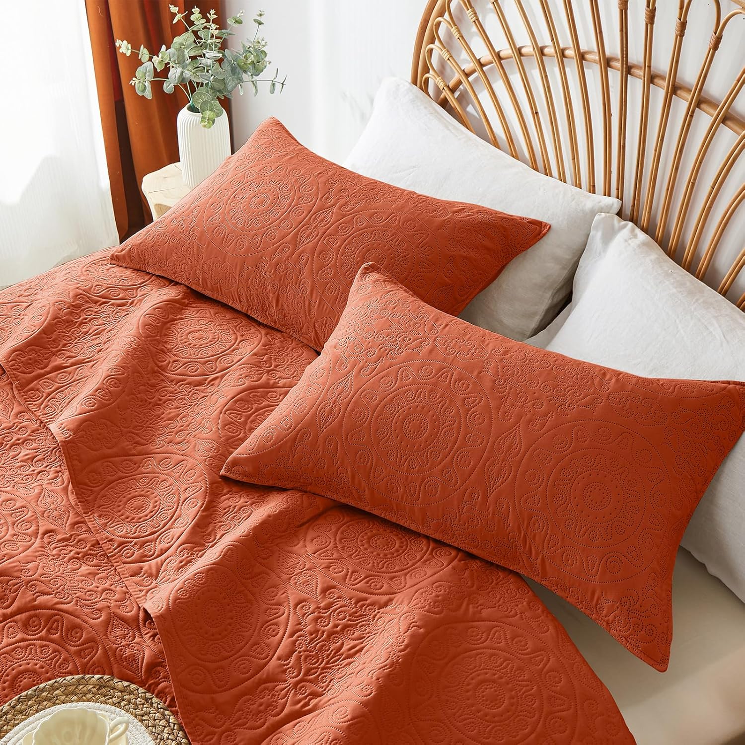 WURUIBO Burnt Orange Quilt Set King/Cal King Size, Embossing Microfiber Bedspreads with Pillow Sham, Ligthweight Breathable Thin Coverlet, Reversible Bedding Set for All Season(1 Quilt,2 Pillow Shams) - Image 4