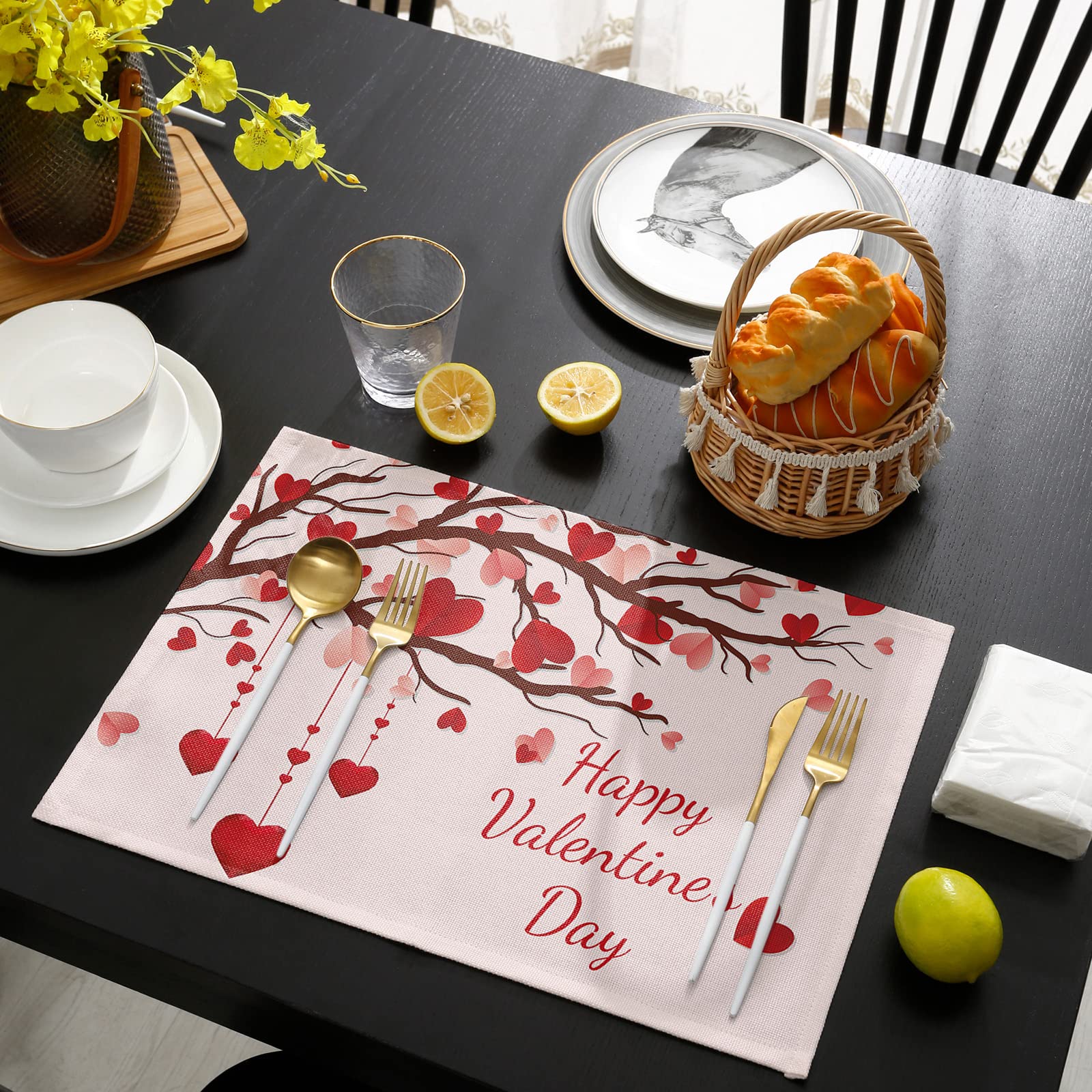 Manteles individuales para el día de San Valentín, manteles individuales para mesa de cena, diseño de corazón, ramas de árbol de San Valentín, antideslizante, lavable, resistente al calor, juego de 6