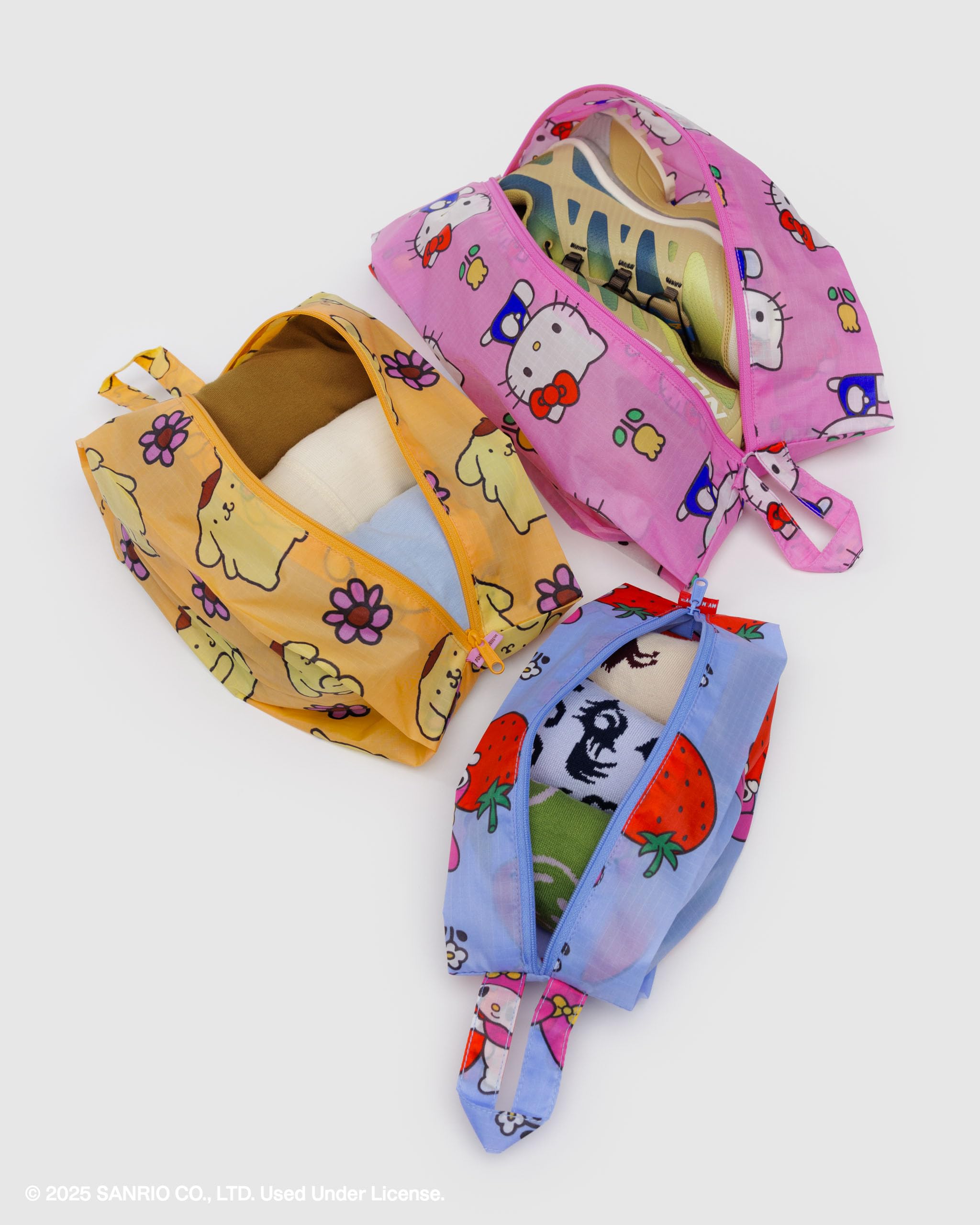 Amazon.co.jp: BAGGU 3Dジップセット - ハローキティとフレンズ