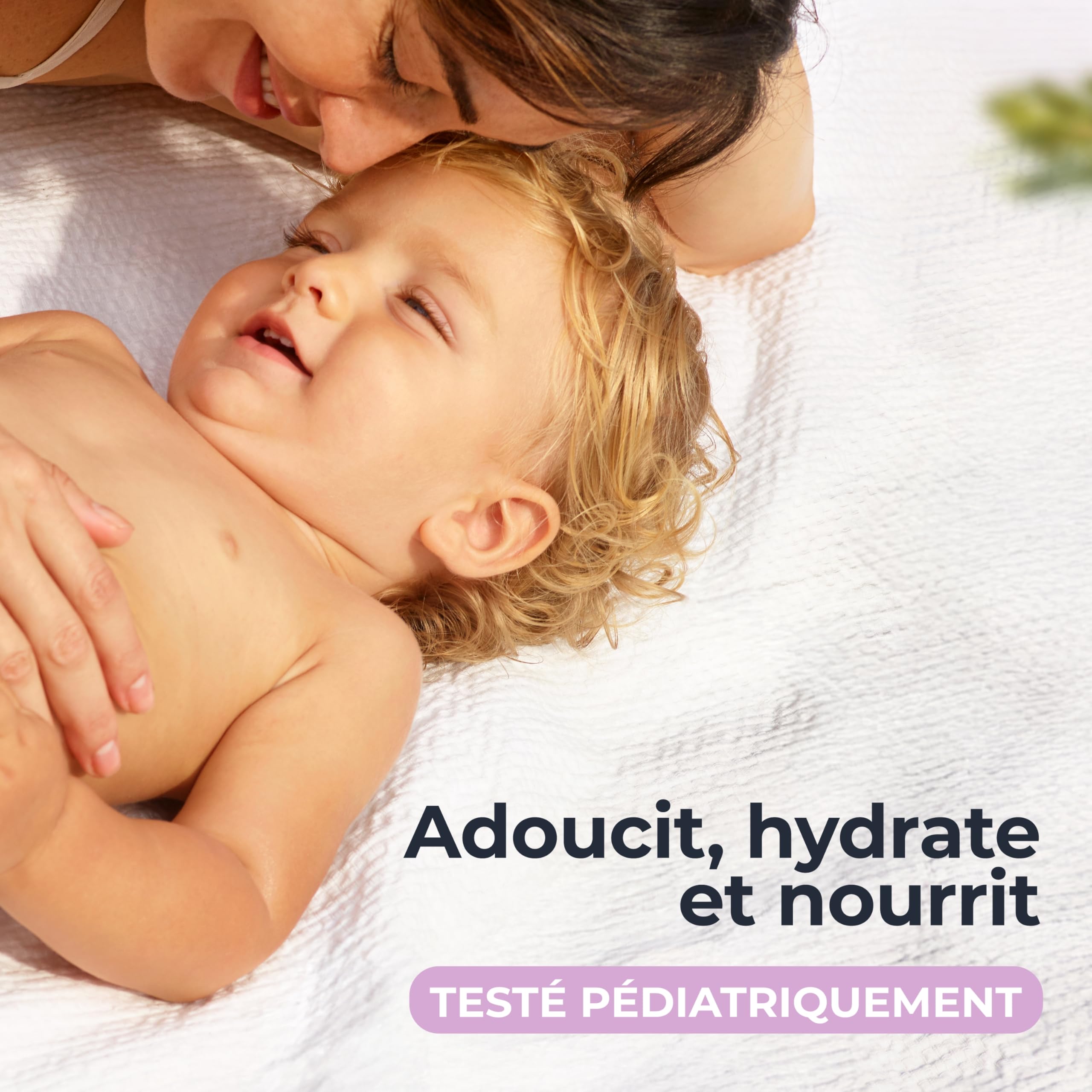 Le Tout Petit Marseillais Bébé – Huile de Douceur Amande Douce (118 mL) – Massage, bain, corps et cheveux – Respectueux des peaux sensibles dès la naissance