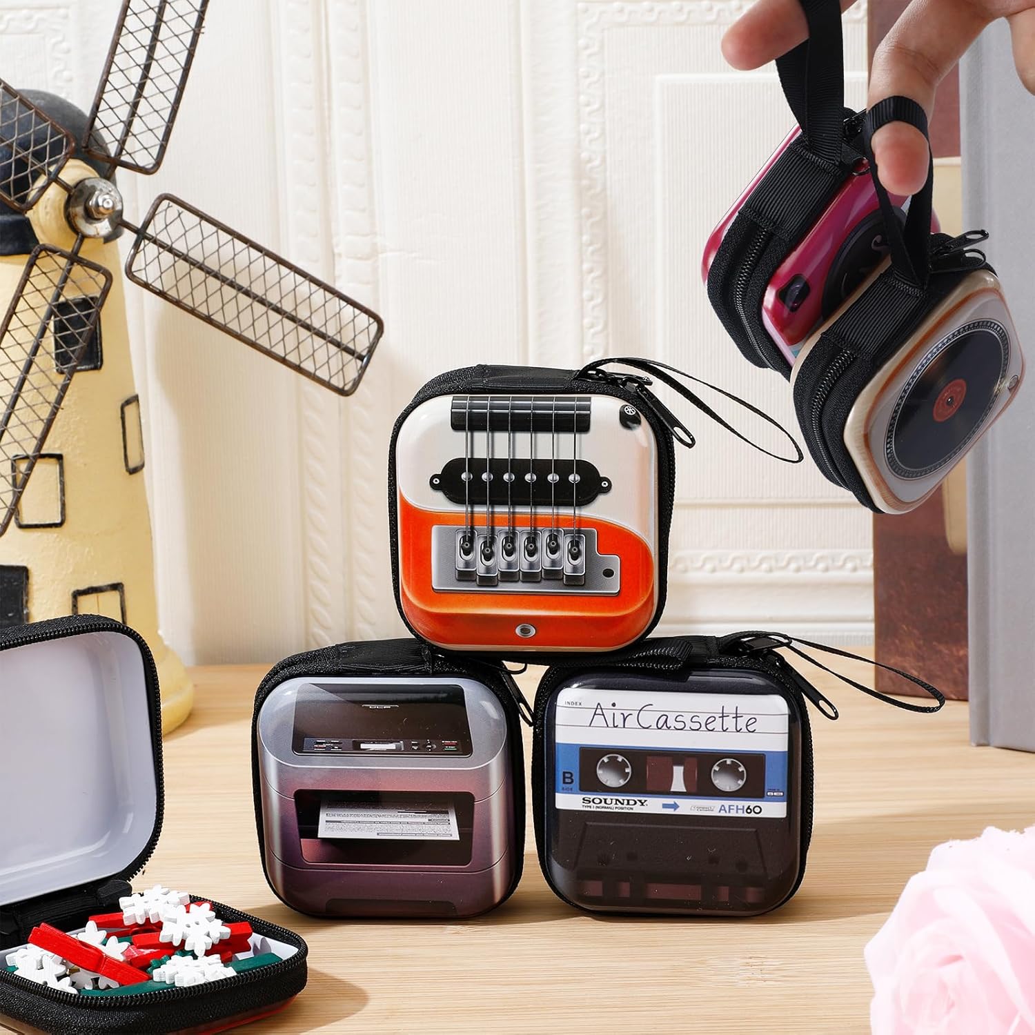 Silkfly 10 Pcs Retro Tinplate Coin Purse Small Key Coin Purse for Creative Change Earbuds Jewelry Pills Charging Cable Storage Pouch Zipper Mini Pocket Wallet Bags for Kids Boys Girls Women Men Gifts - Image 5